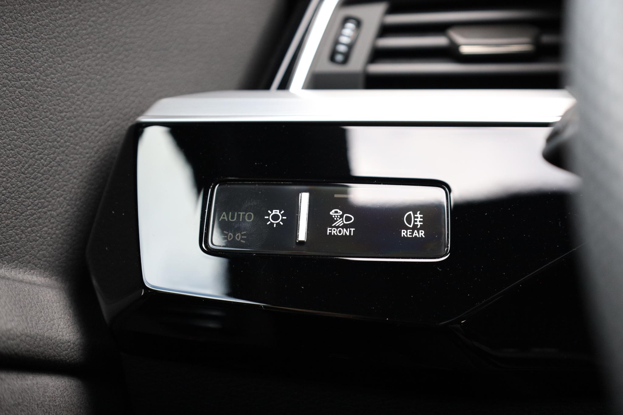 Foto van Audi Q8 Sportback E-tron