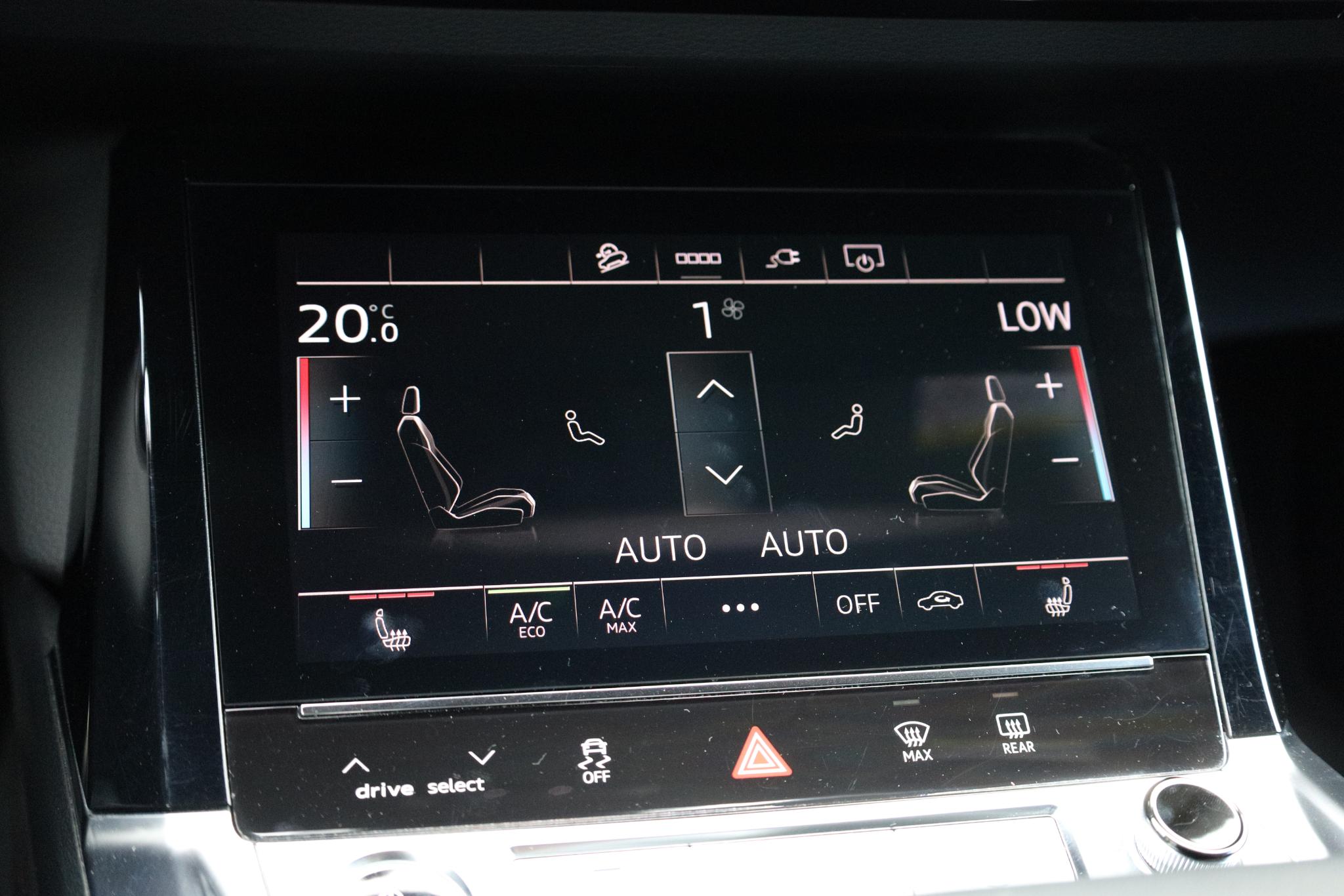 Foto van Audi Q8 Sportback E-tron