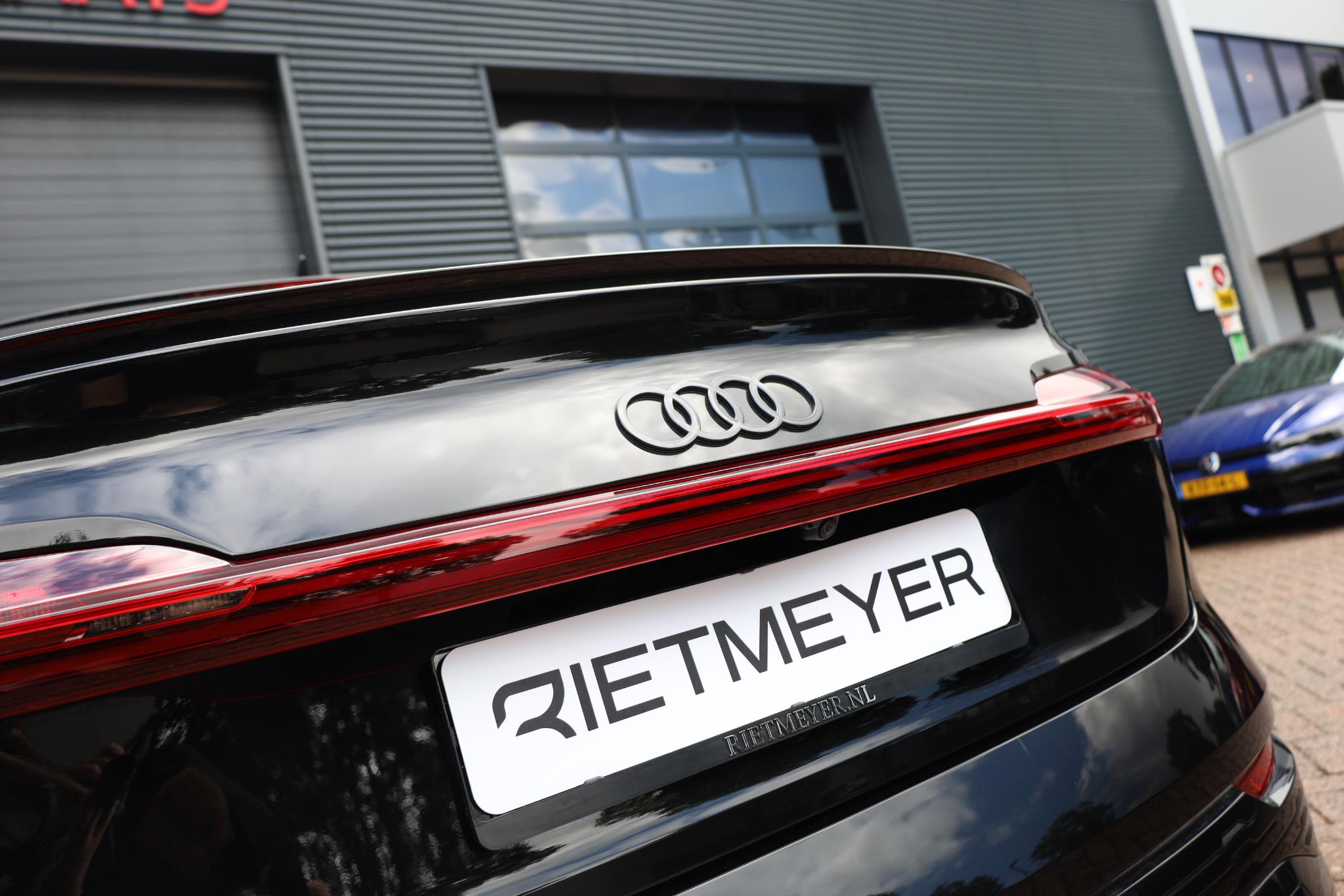 Foto van Audi Q8 Sportback E-tron
