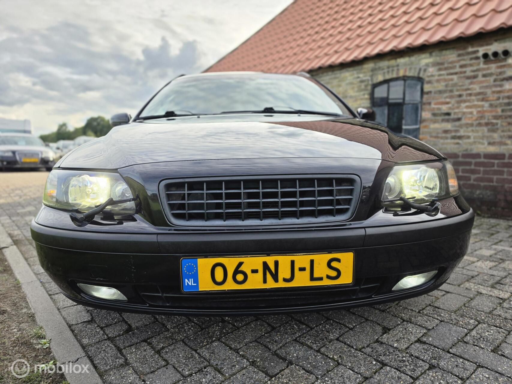 Foto van Volvo V70