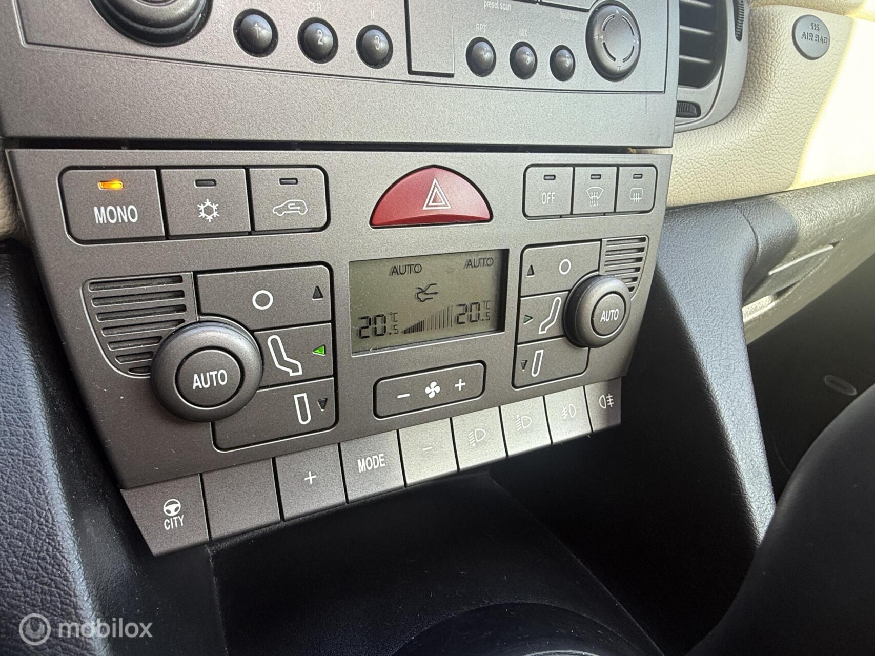 Foto van Lancia Lancia Ypsilon