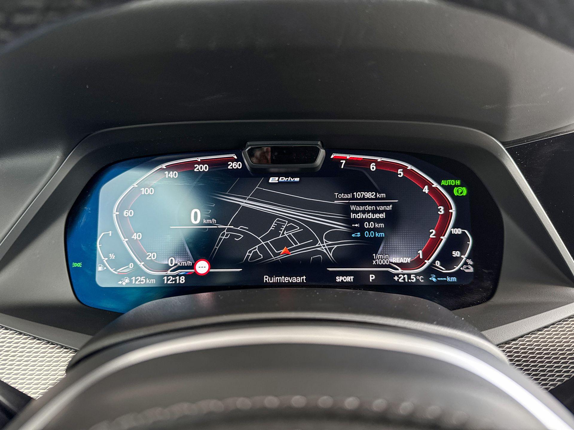 Foto van BMW X5 Xdrive45e