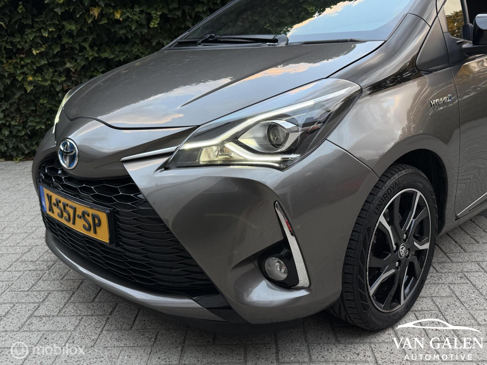 Foto van Toyota Toyota Yaris Hybrid