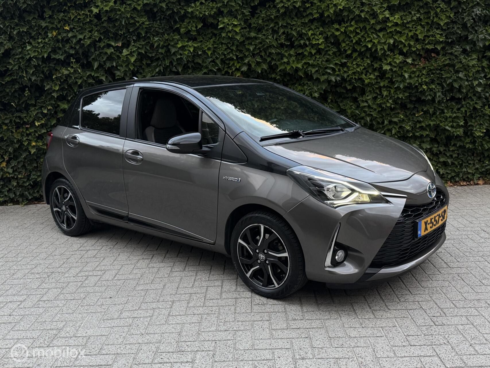 Foto van Toyota Toyota Yaris Hybrid