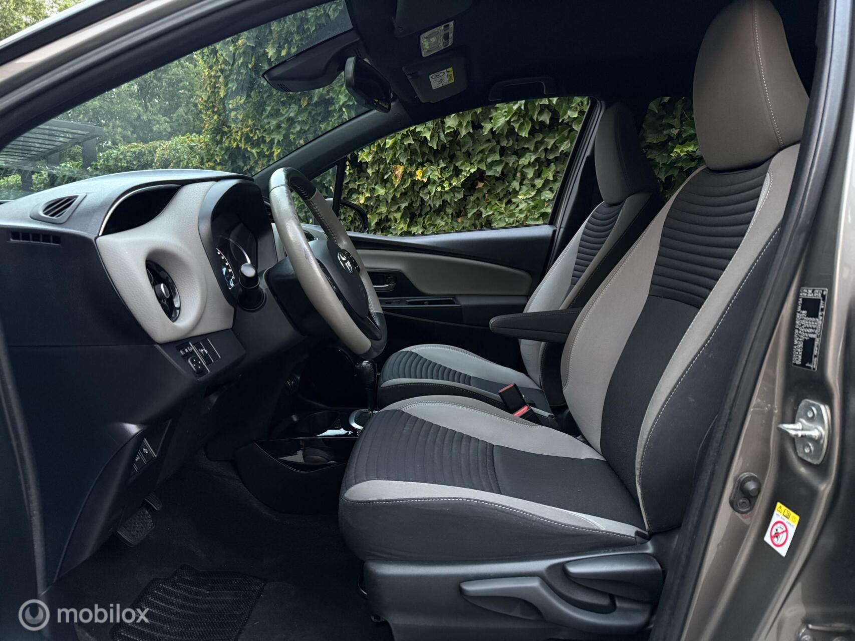 Foto van Toyota Toyota Yaris Hybrid