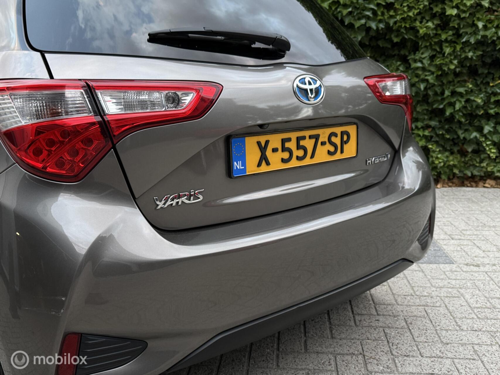 Foto van Toyota Toyota Yaris Hybrid