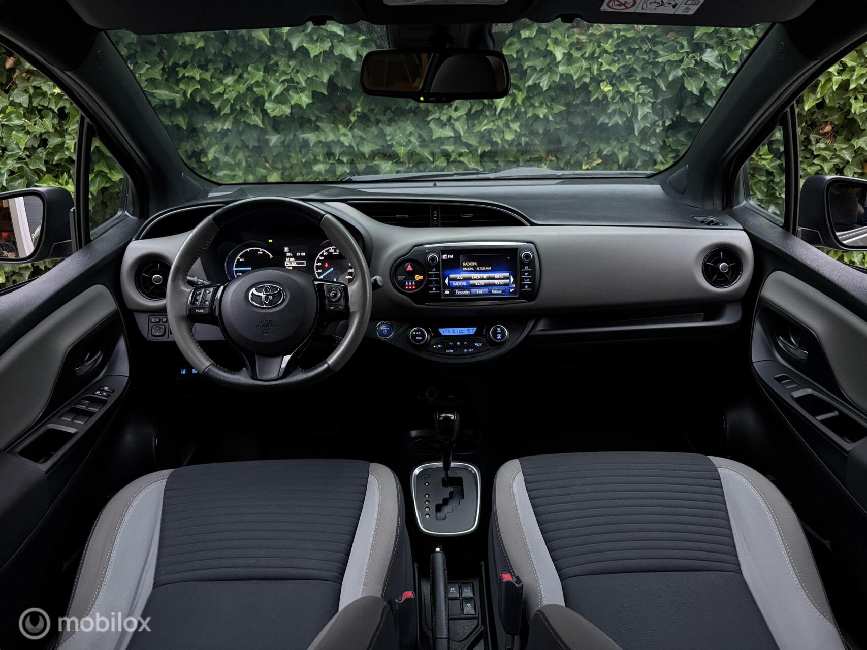 Foto van Toyota Toyota Yaris Hybrid