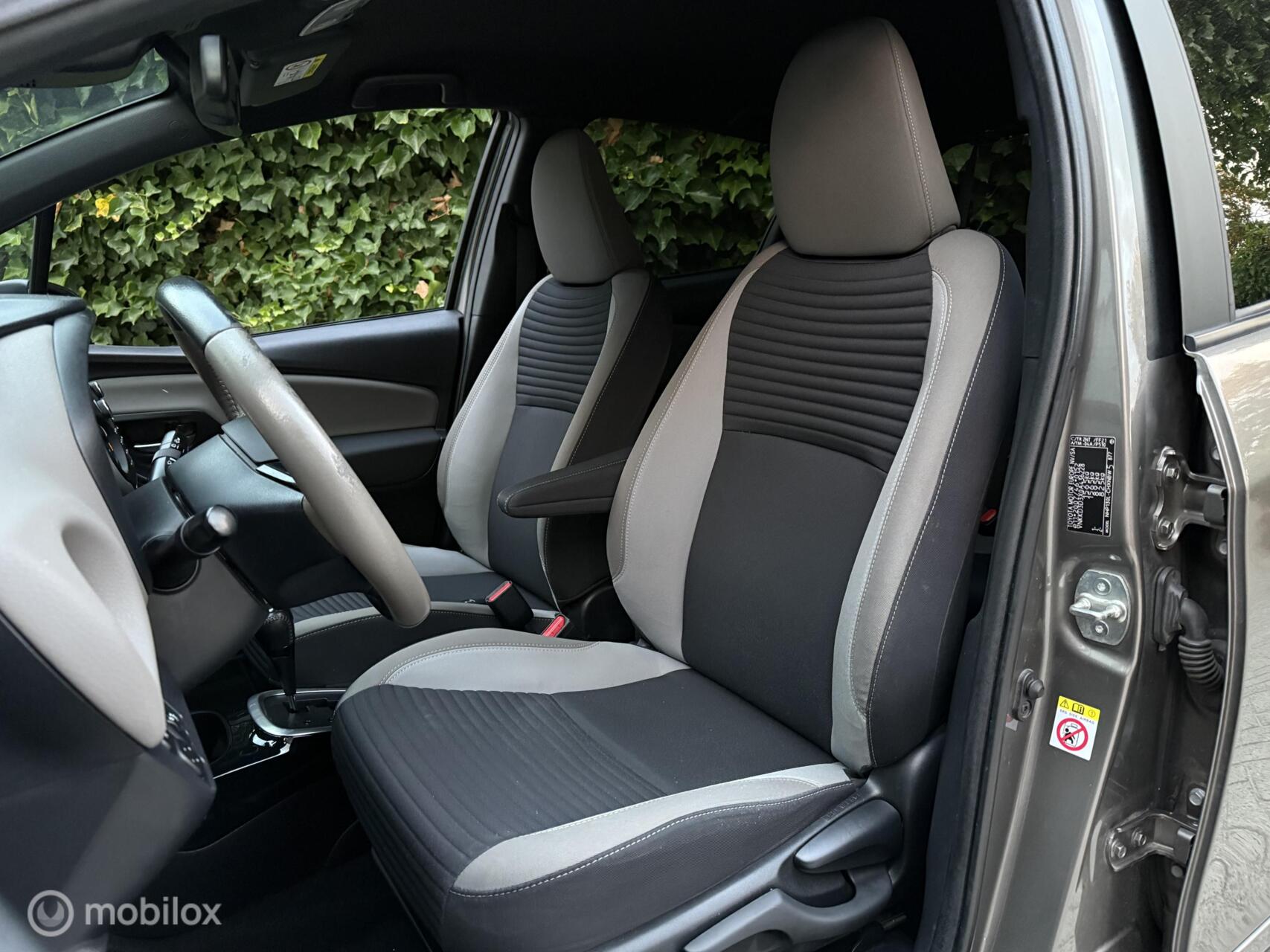 Foto van Toyota Toyota Yaris Hybrid