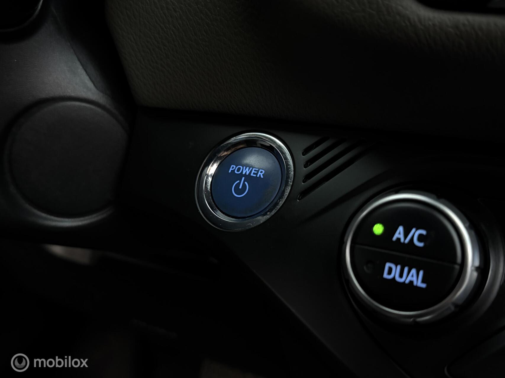 Foto van Toyota Toyota Yaris Hybrid