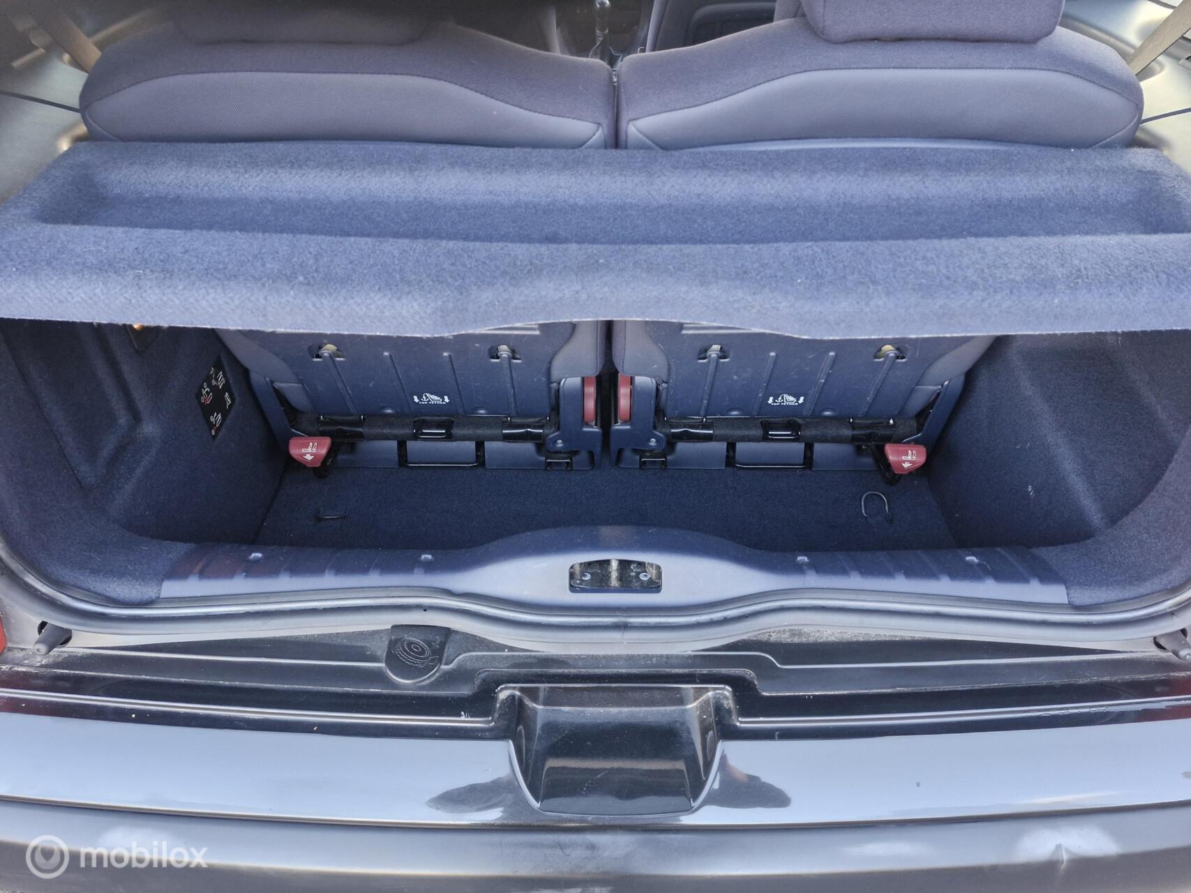 Foto van Peugeot 1007