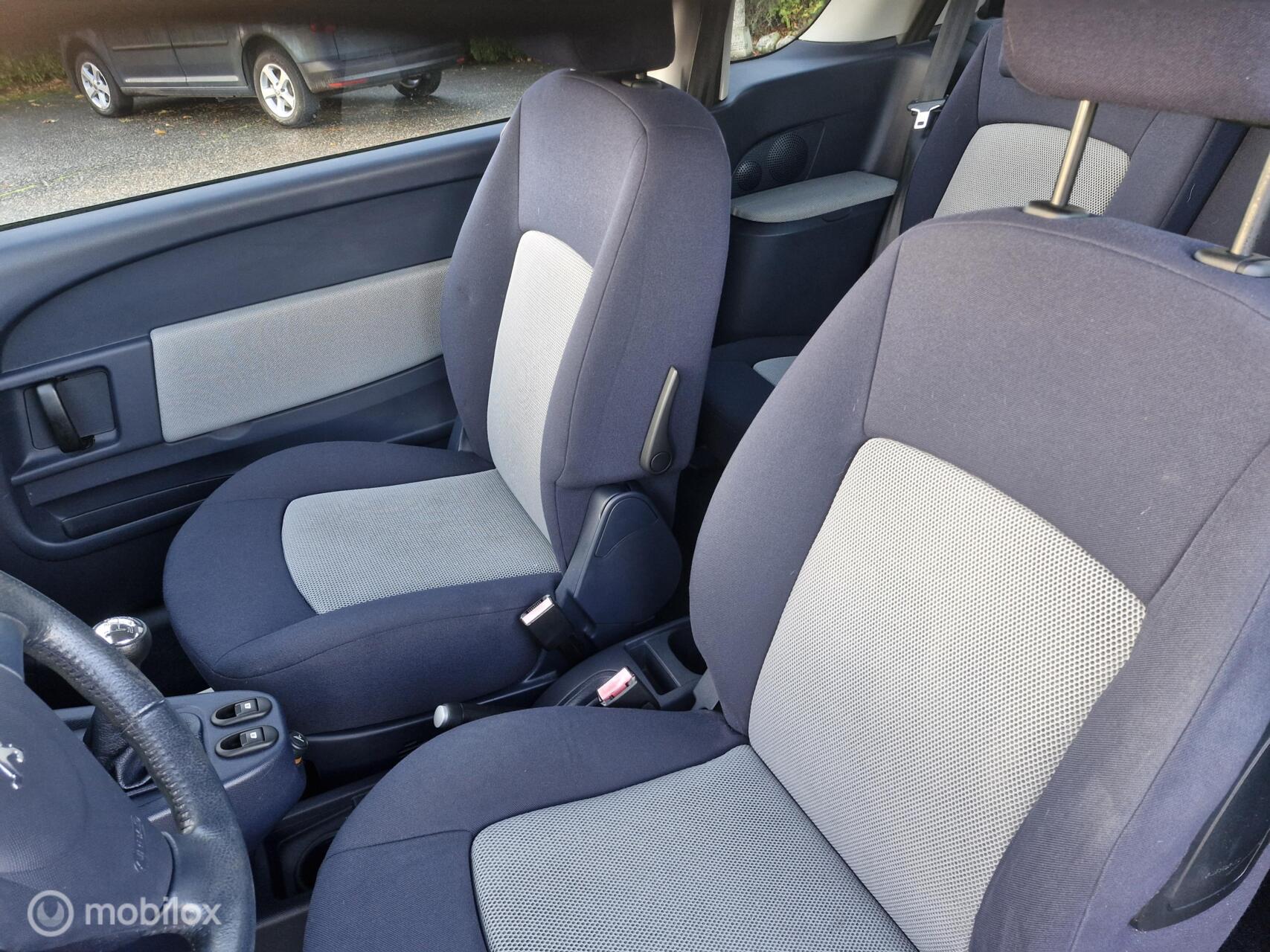 Foto van Peugeot 1007