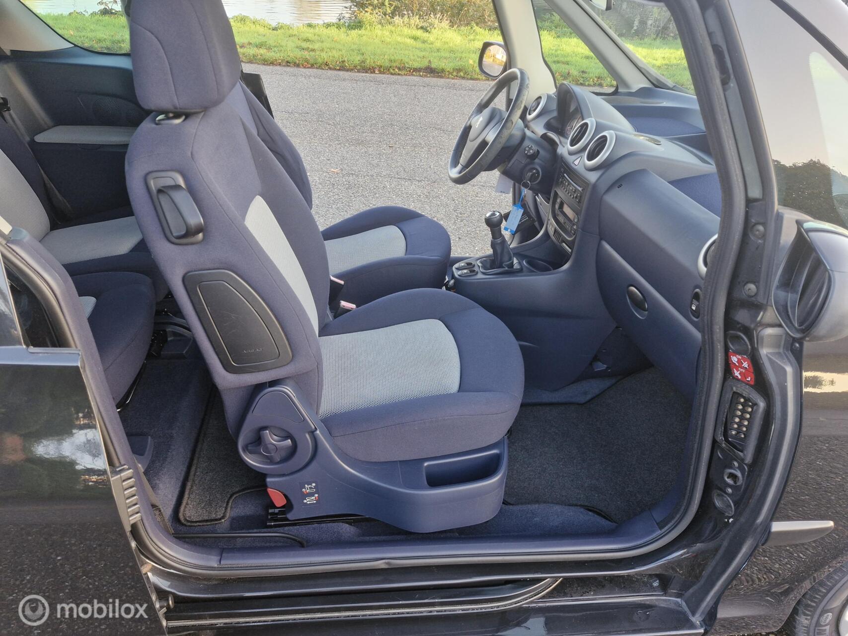 Foto van Peugeot 1007