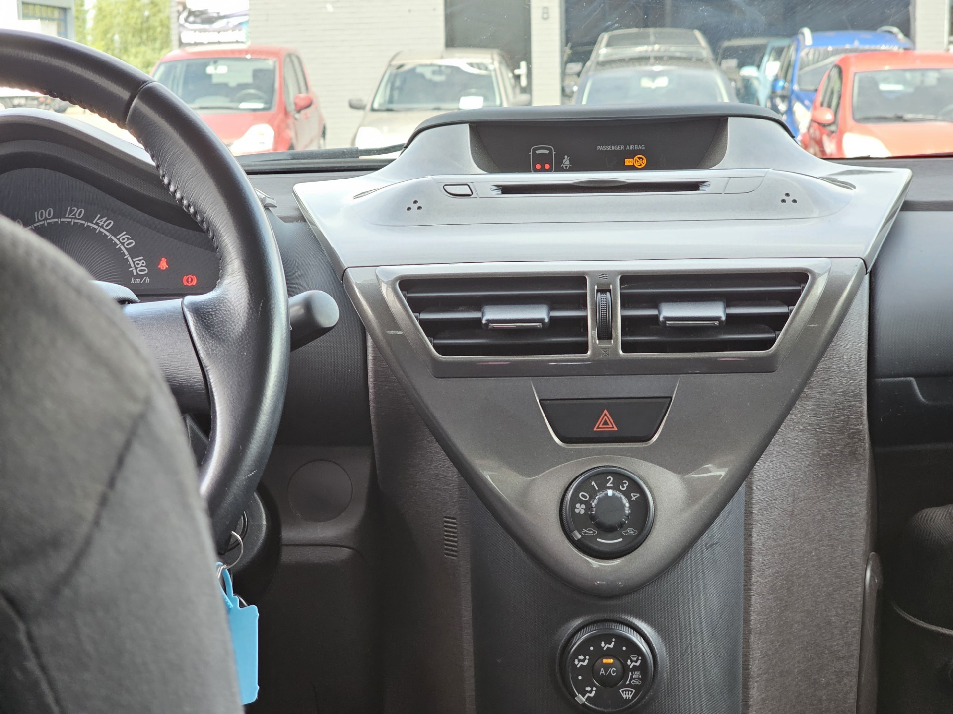 Foto van Toyota Toyota Iq