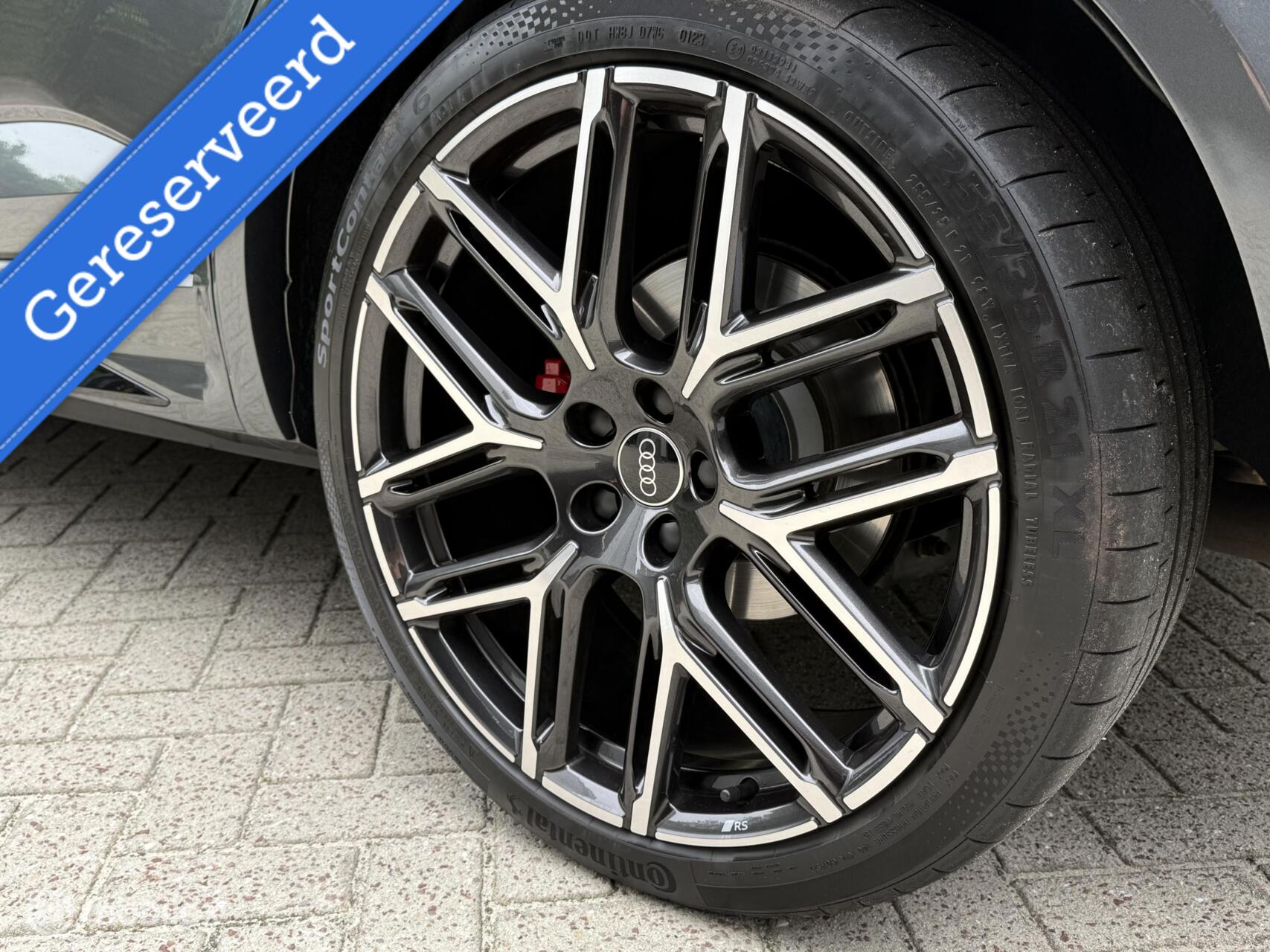 Foto van Audi RS Q3 Sportback