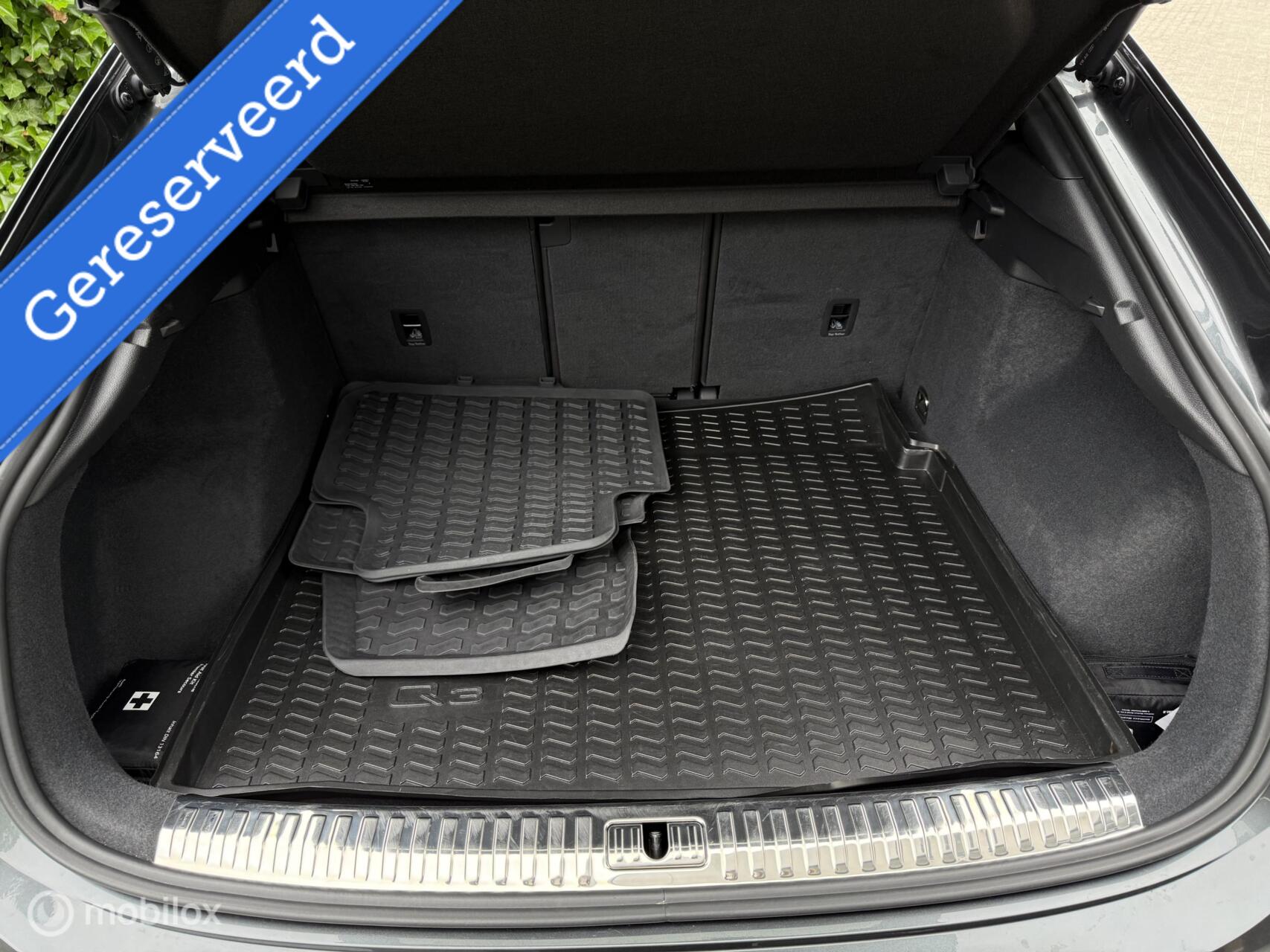 Foto van Audi RS Q3 Sportback