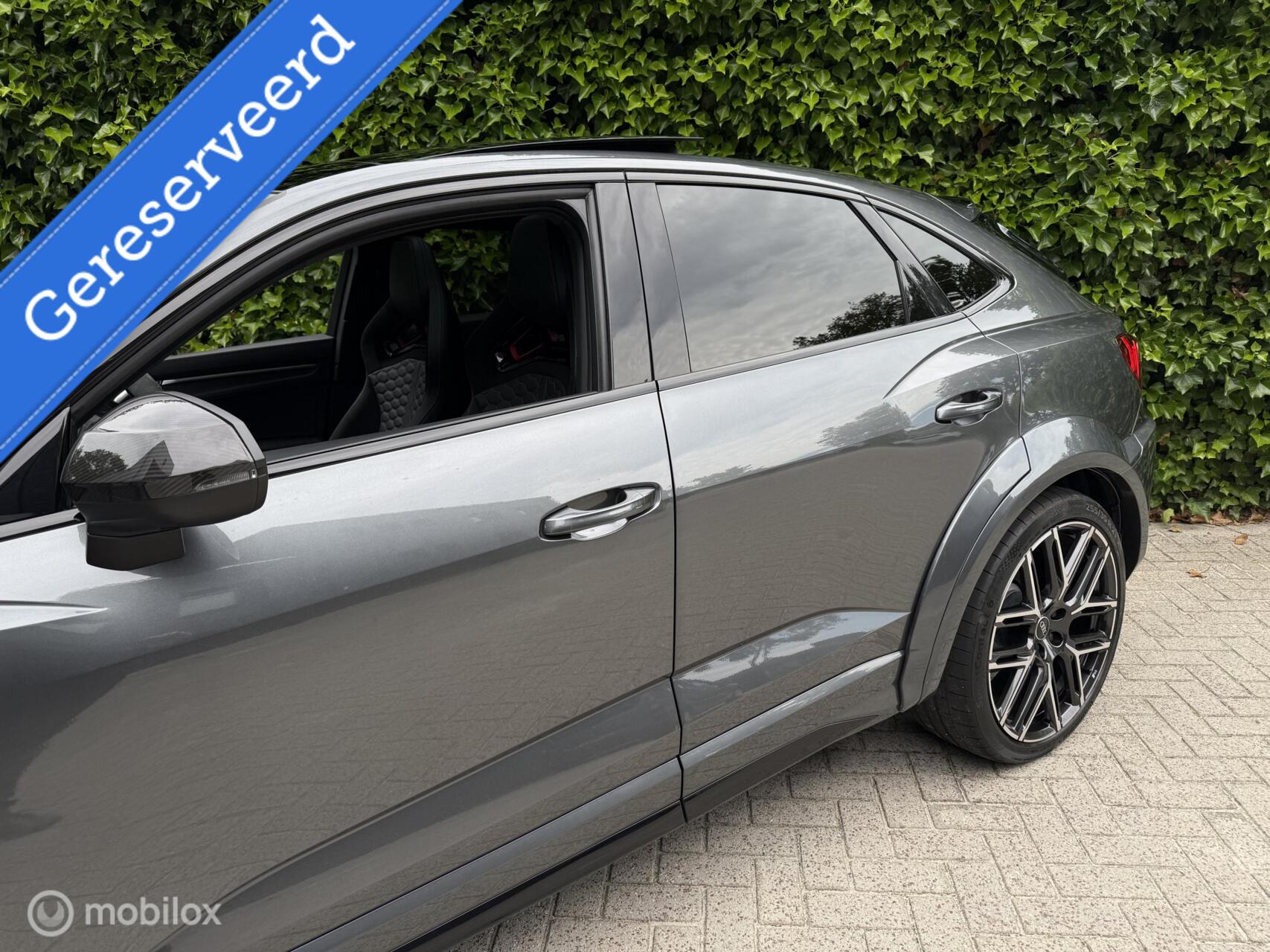Foto van Audi RS Q3 Sportback