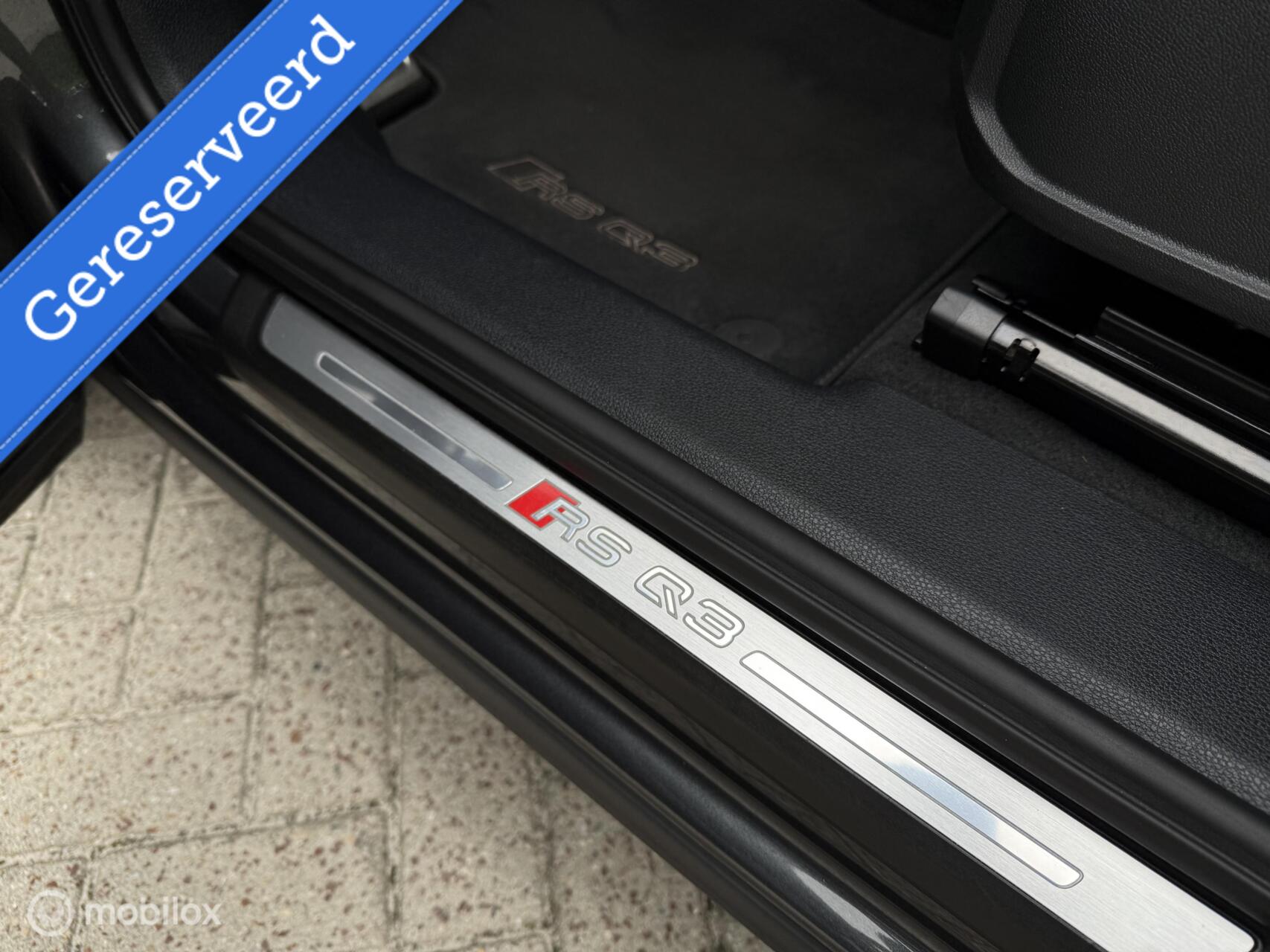 Foto van Audi RS Q3 Sportback