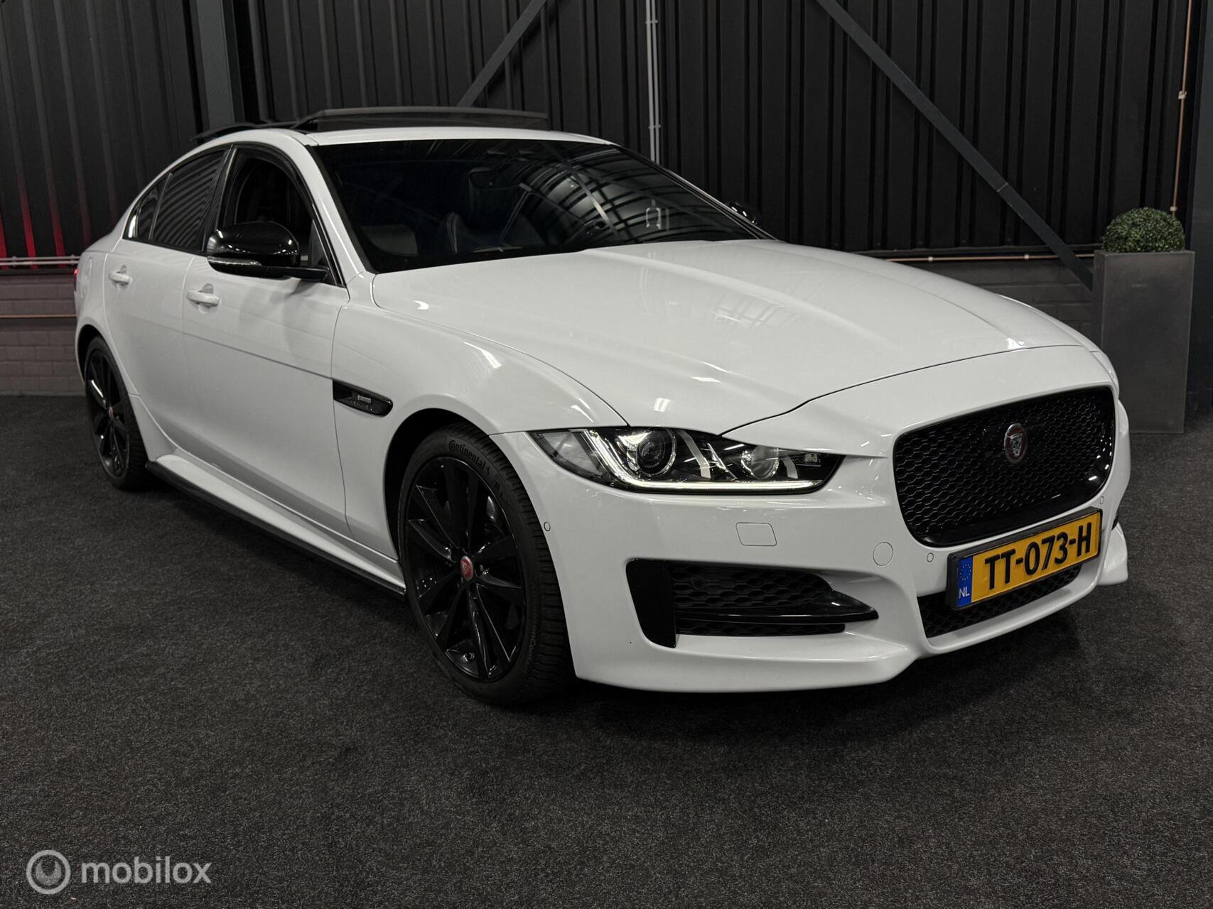 Foto van Jaguar Jaguar Xe