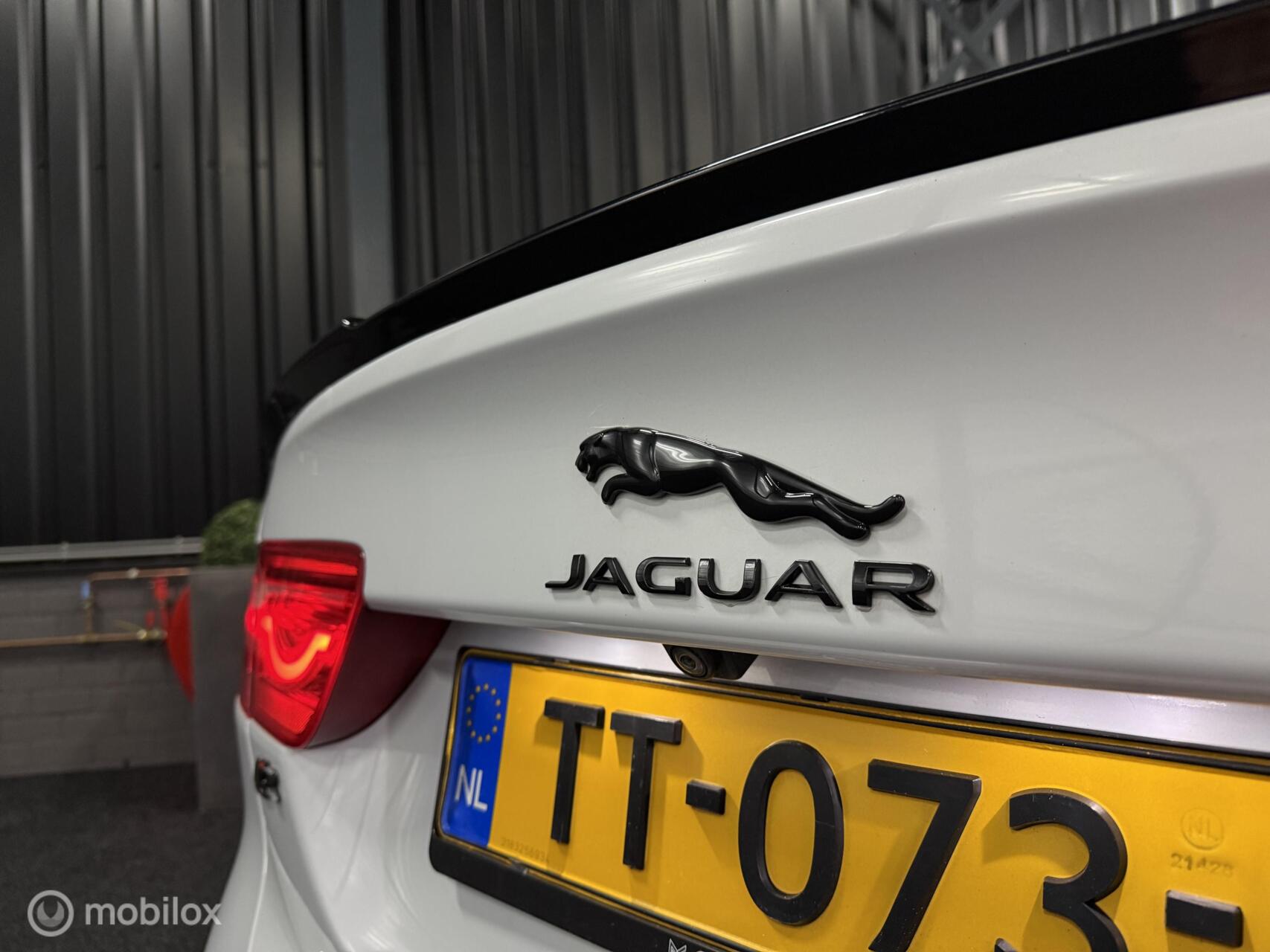 Foto van Jaguar Jaguar Xe