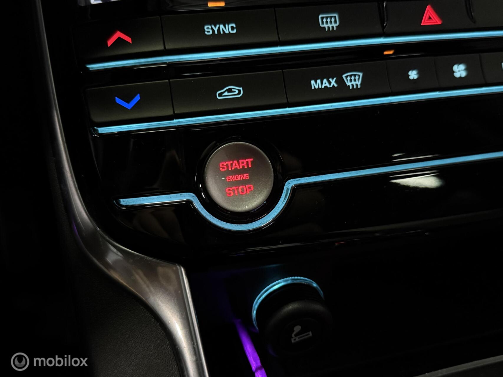 Foto van Jaguar Jaguar Xe