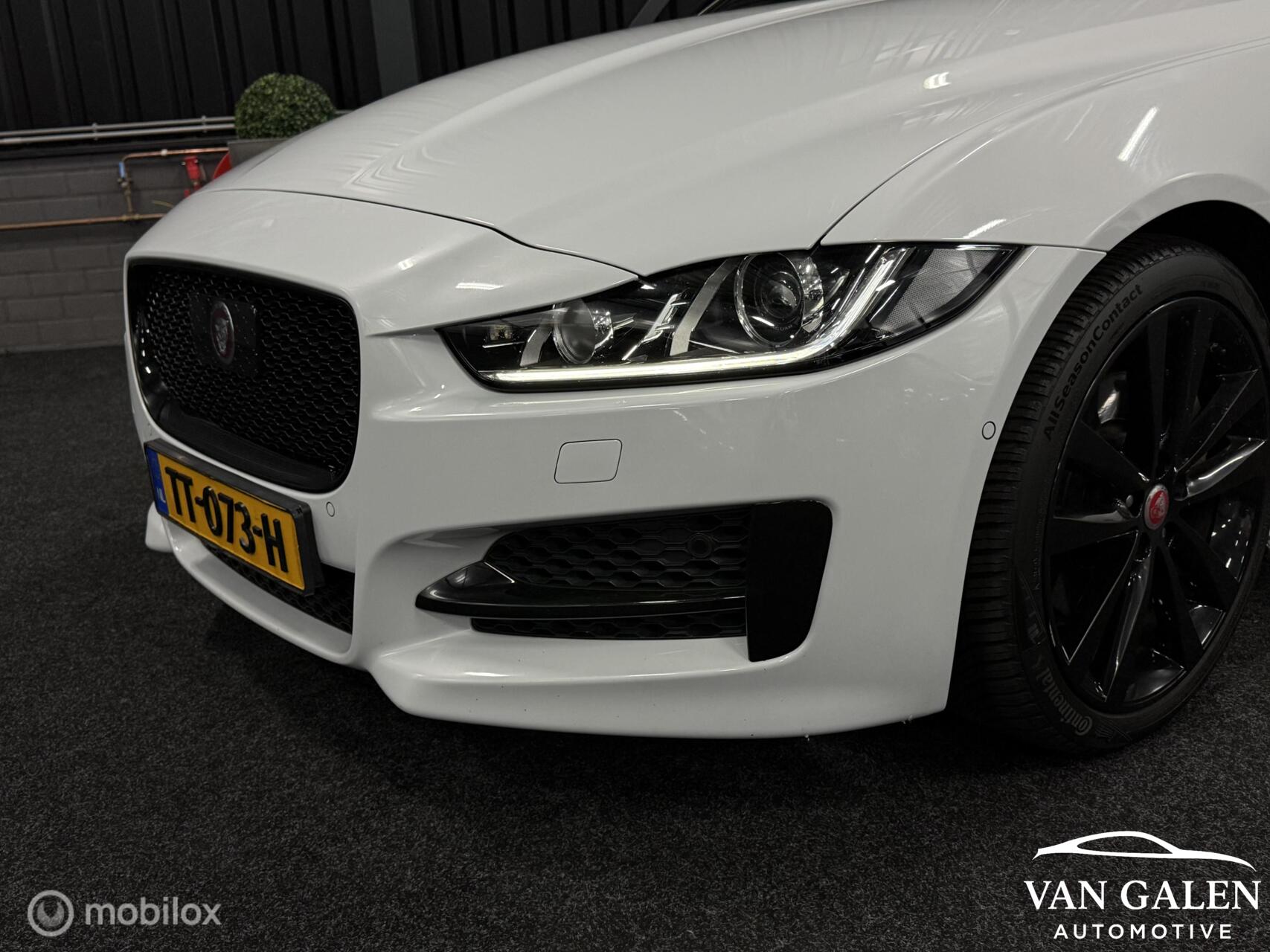 Foto van Jaguar Jaguar Xe