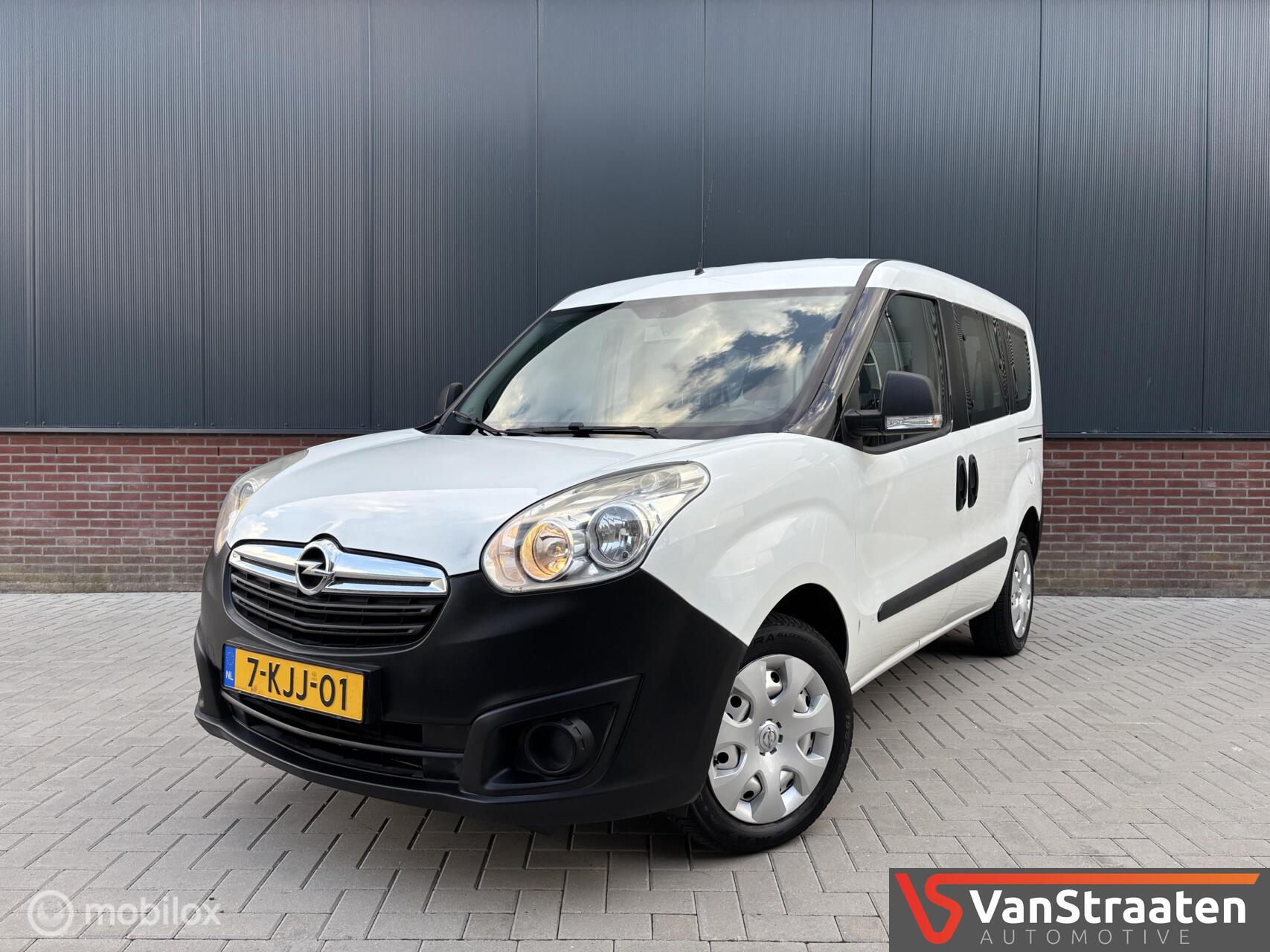 Foto van Opel Combo Tour