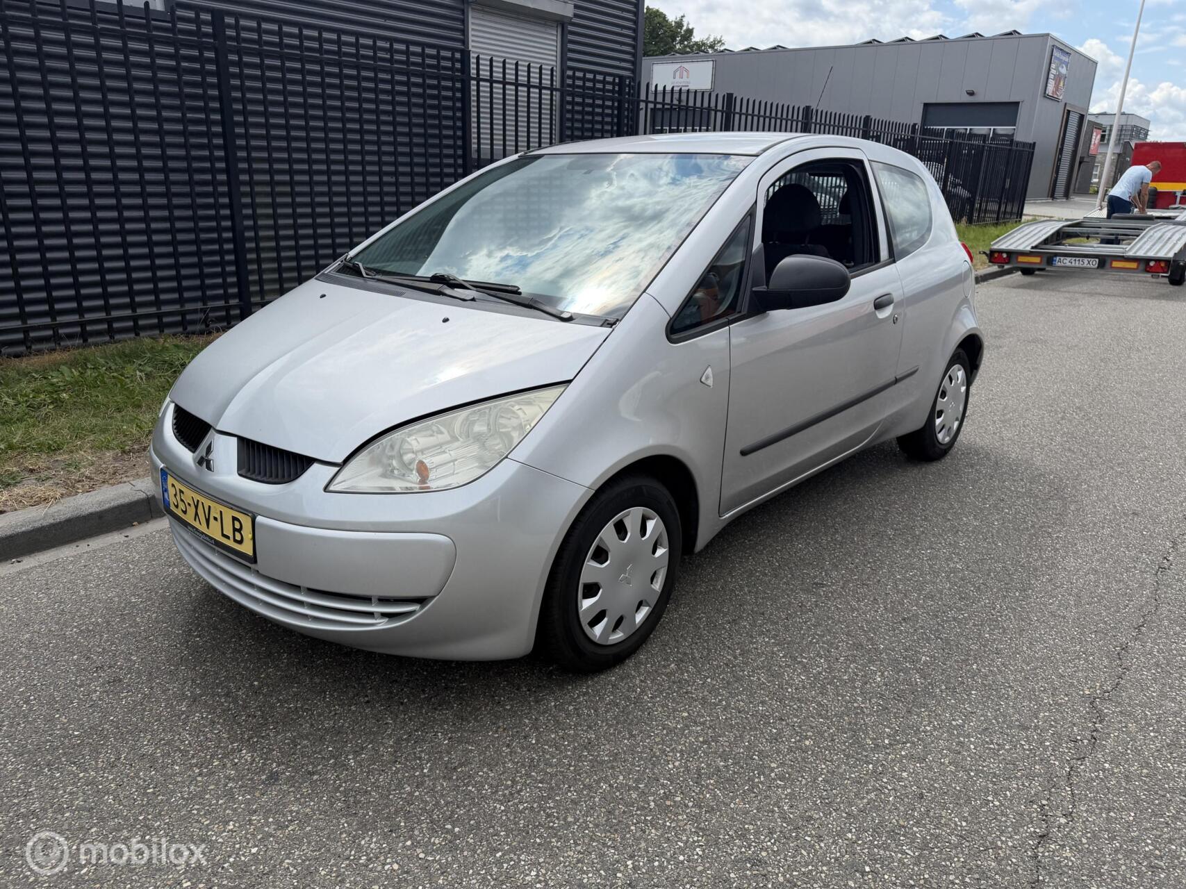 Mitsubishi Mitsubishi Colt 1.3 Incharge airco 2007 - voorkant