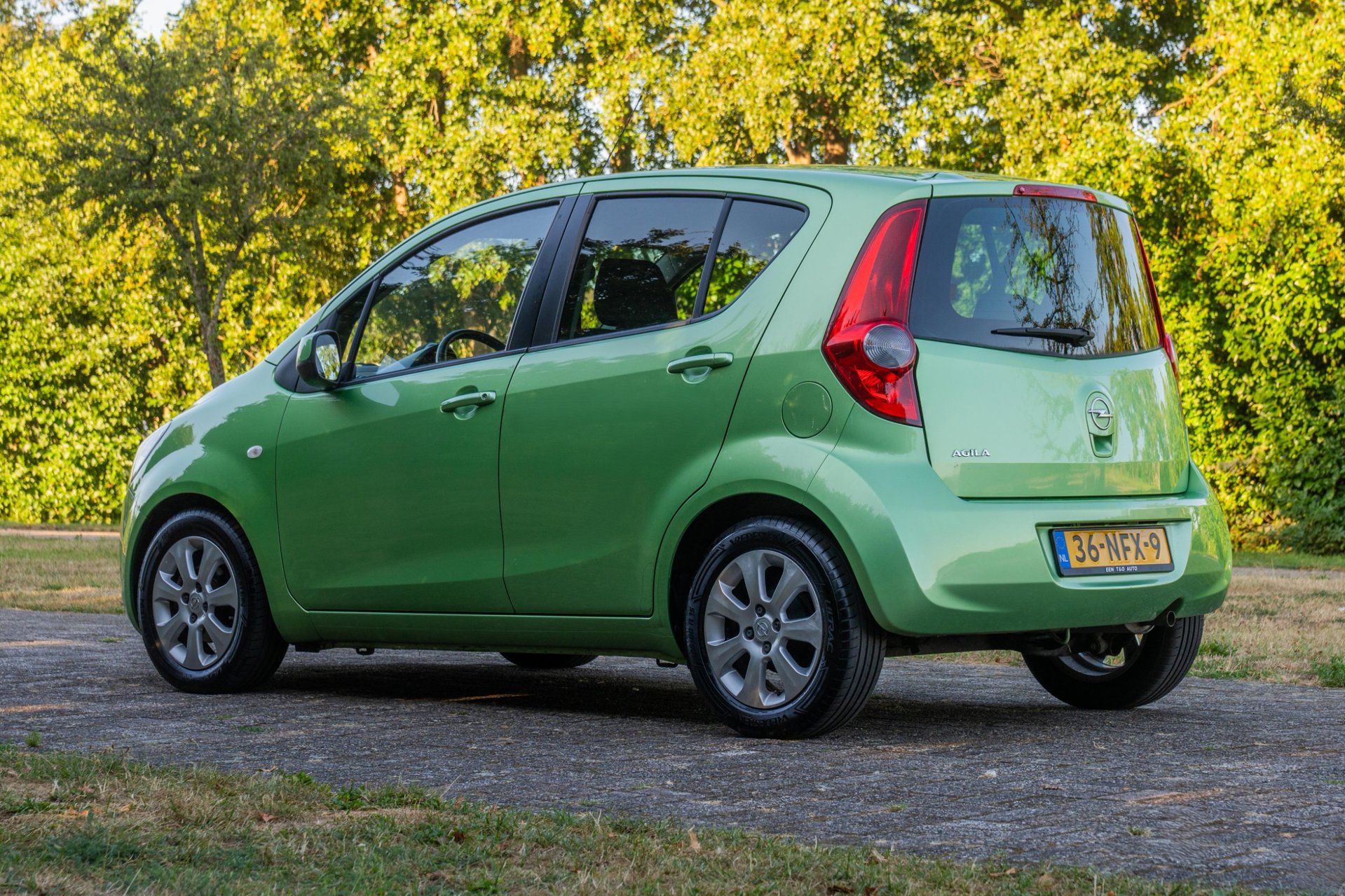 Foto van Opel Agila