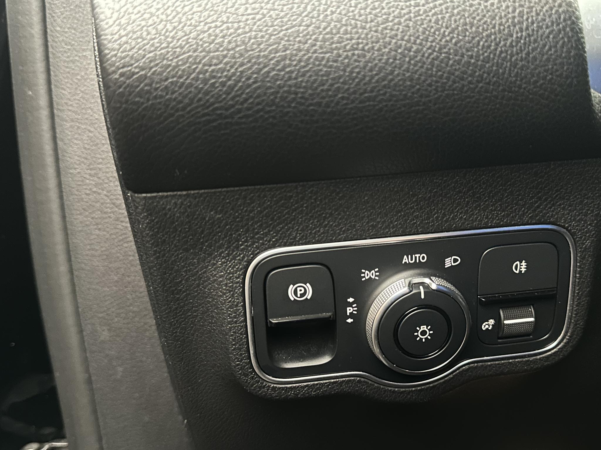 Foto van Mercedes-Benz GLB
