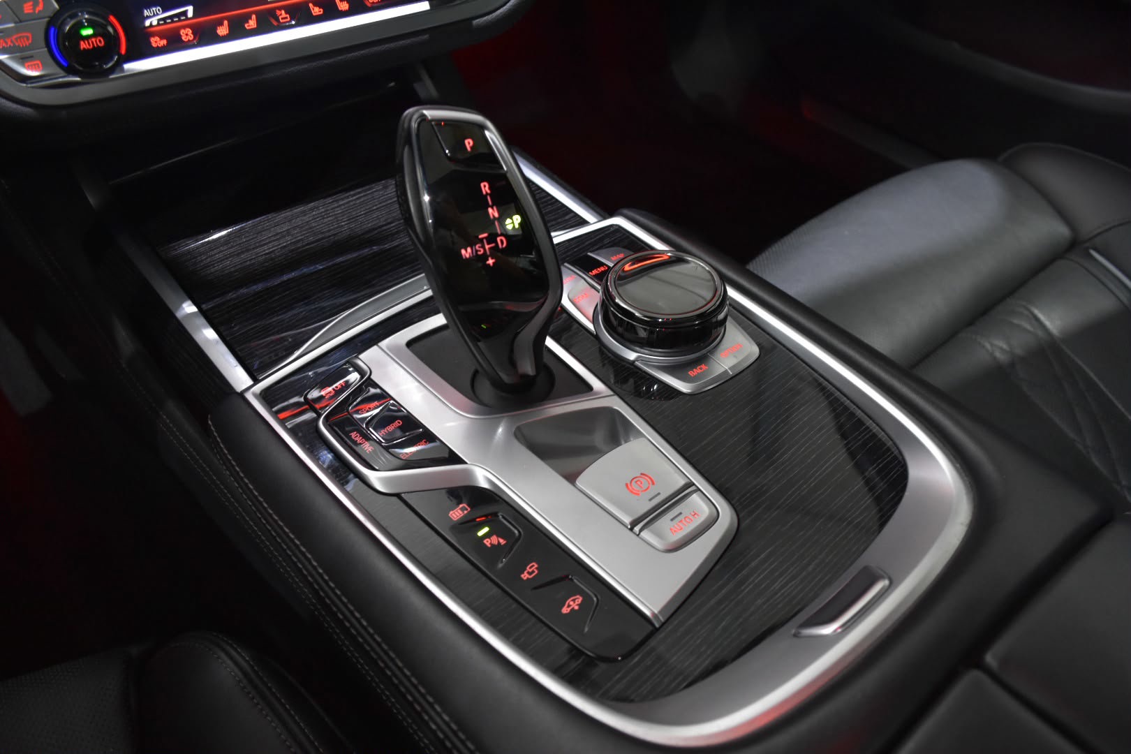 Foto van BMW 745le