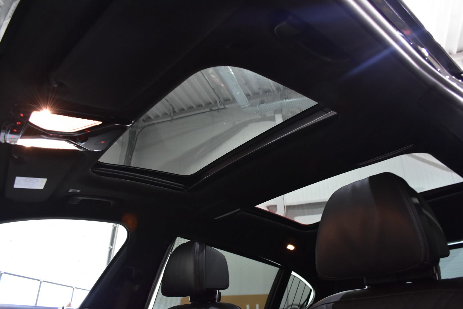 Foto van BMW 745le