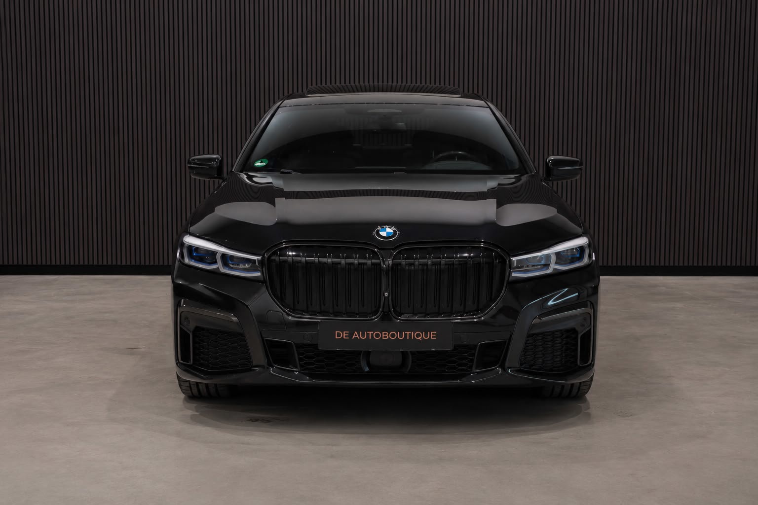 Foto van BMW 745le