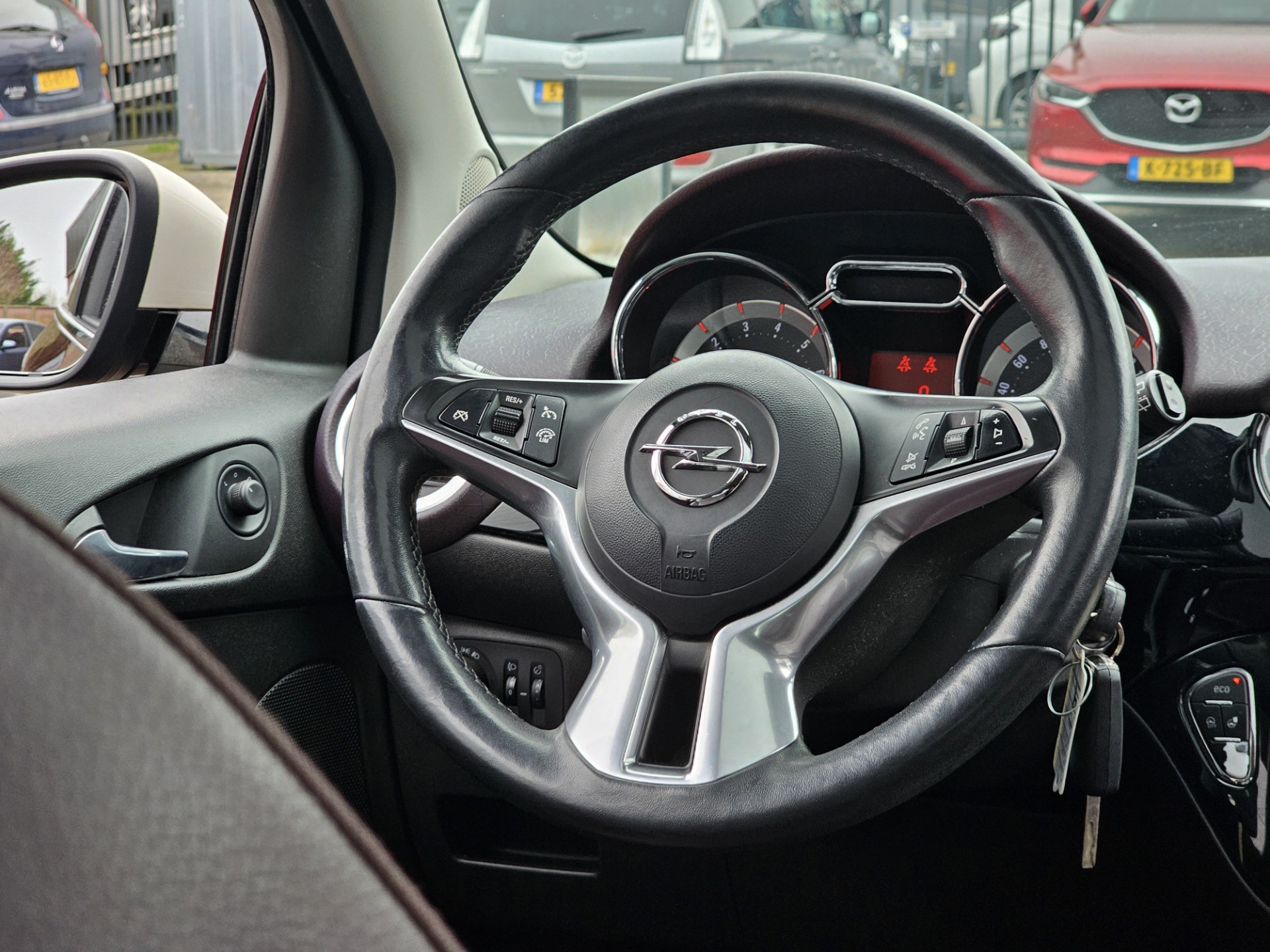 Foto van Opel Adam