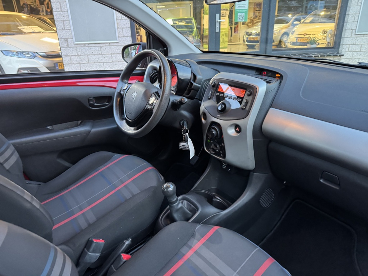 Foto van Peugeot Peugeot 108