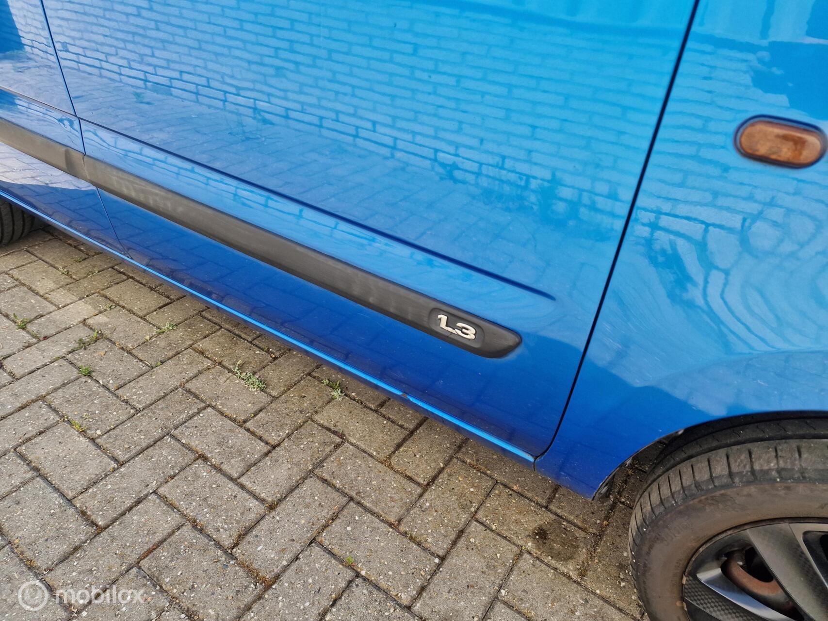 Foto van Suzuki Wagon R