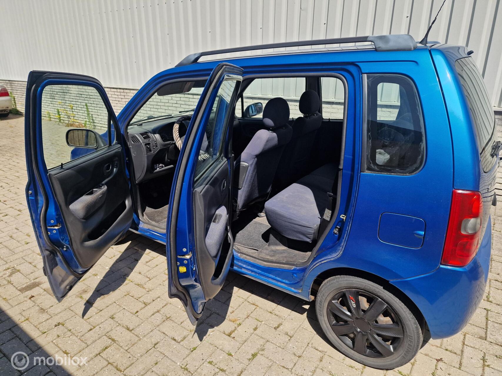 Foto van Suzuki Wagon R