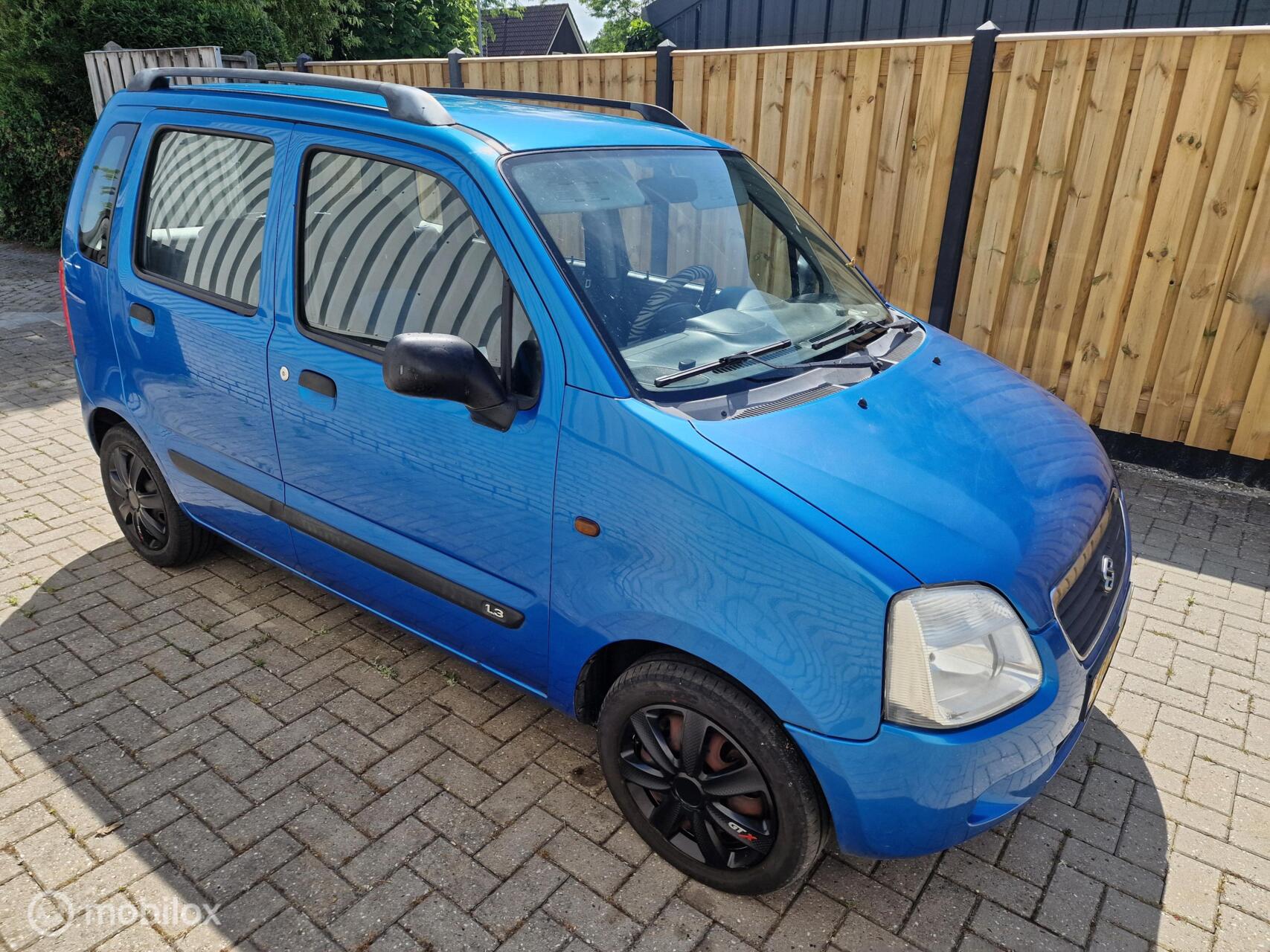 Foto van Suzuki Wagon R
