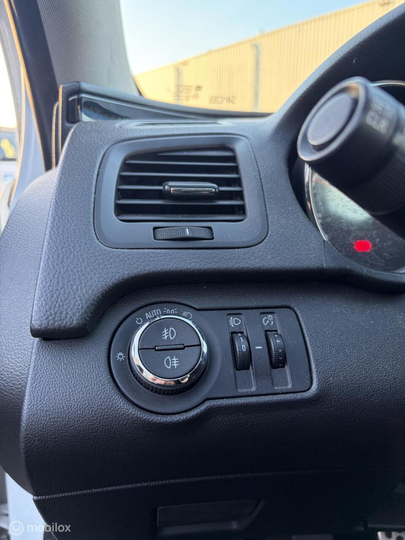 Foto van Opel Insignia Limousine HB