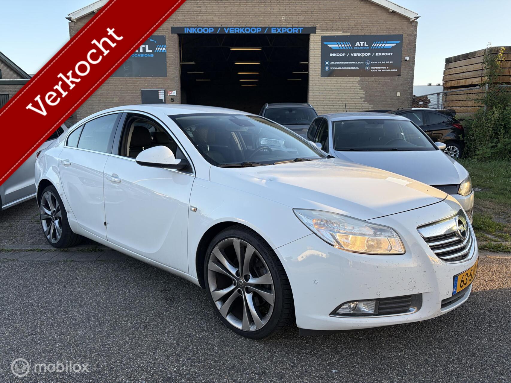 Opel Insignia Limousine HB 2.0 CDTI EcoFLEX Sport APK 2027 2011 - voorkant