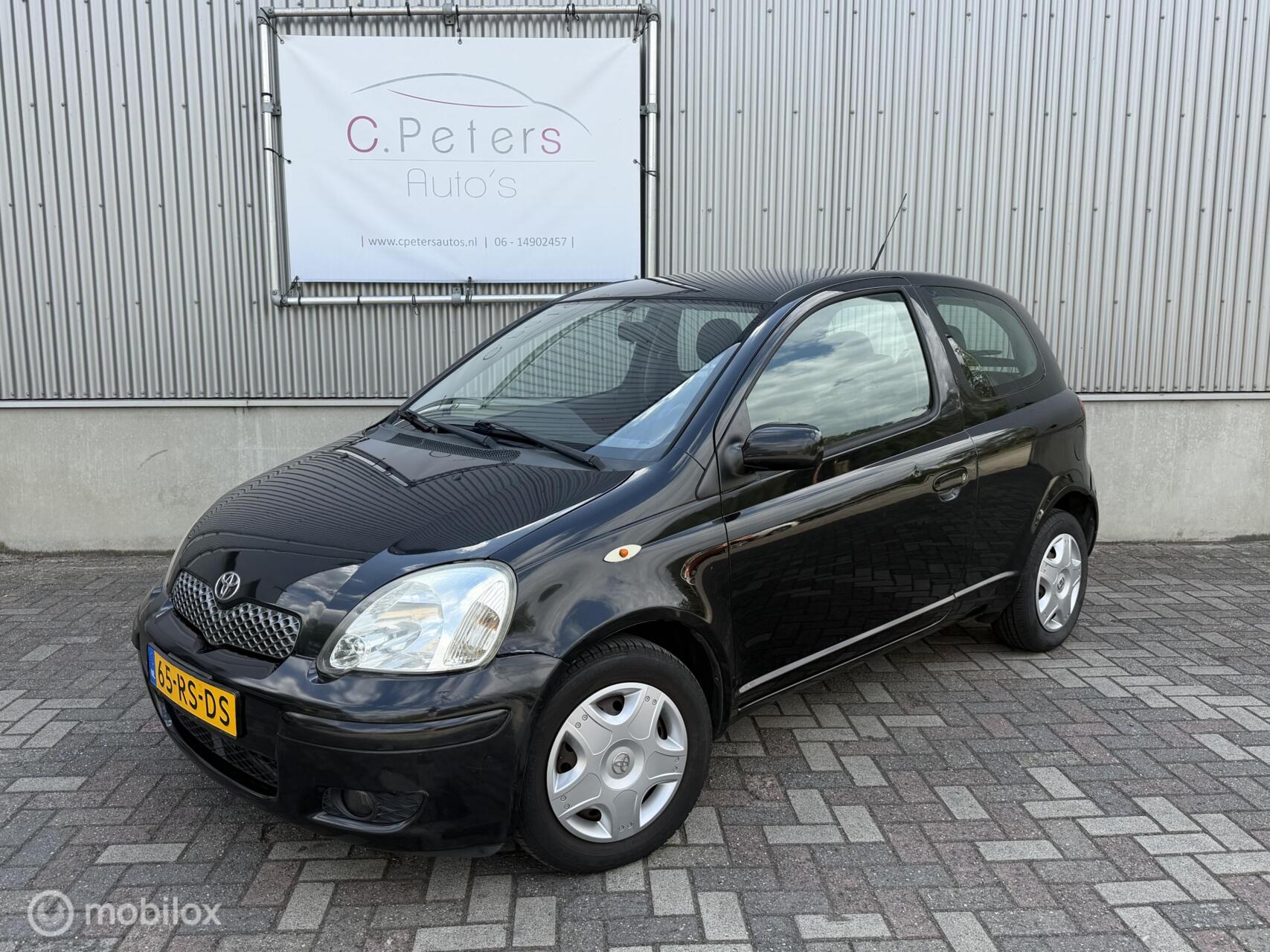 Toyota Yaris 1.3 VVT-i S-Line 2005 / Airco / Trekhaak / 3deurs / NAP 2005 - voorkant