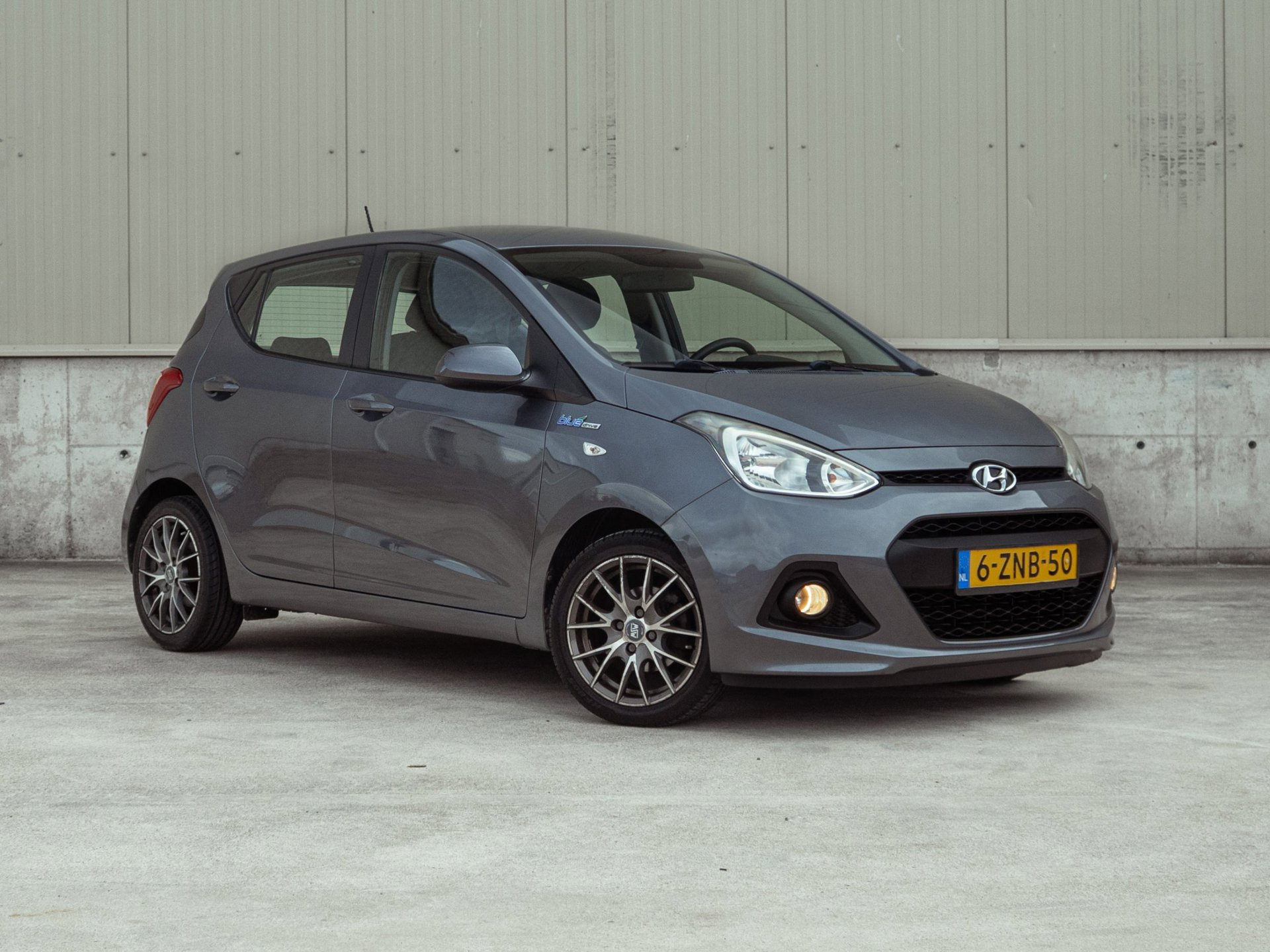 Hyundai I10 1.0i Go! 2015 - voorkant