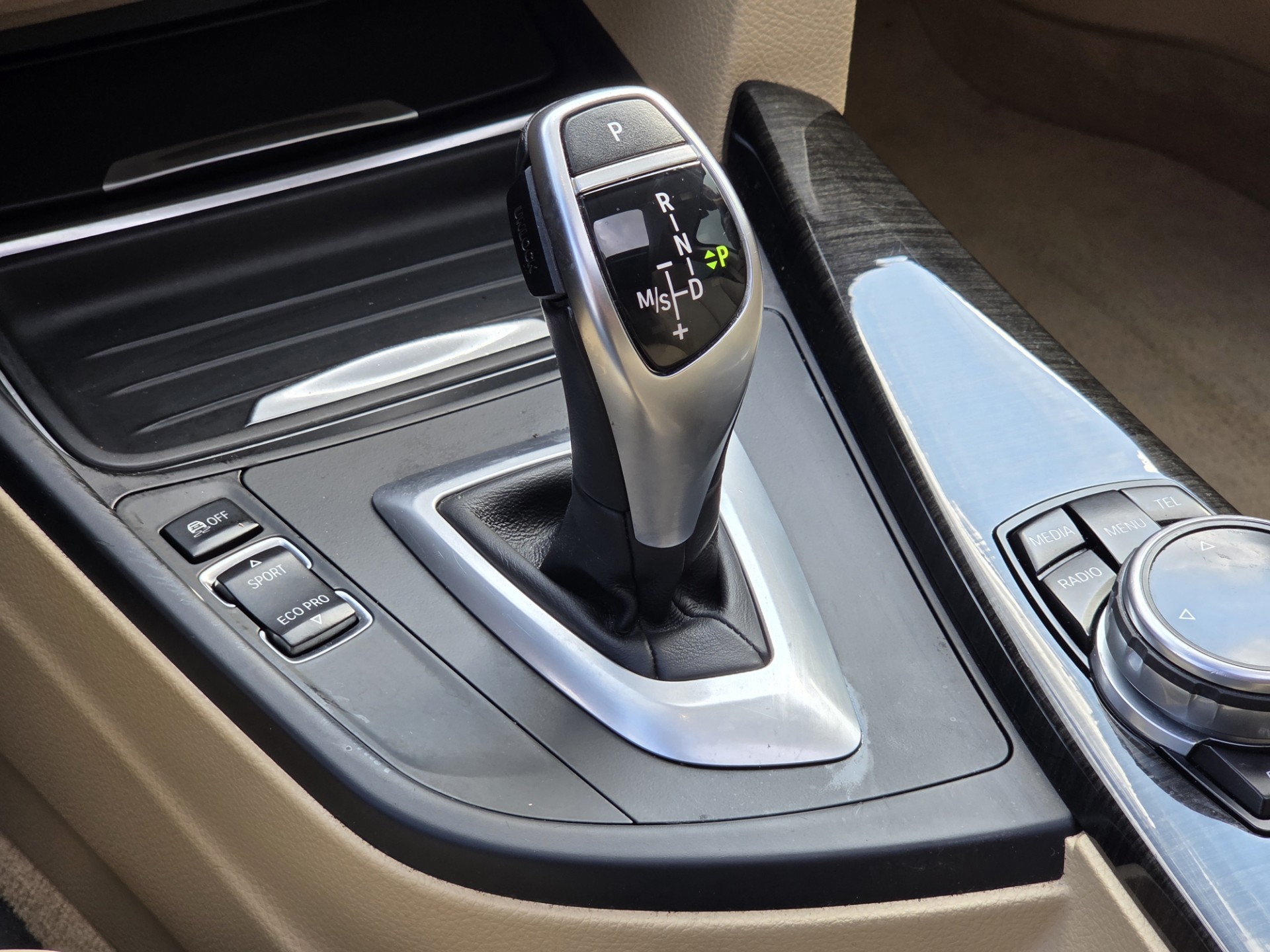 Foto van BMW 320i