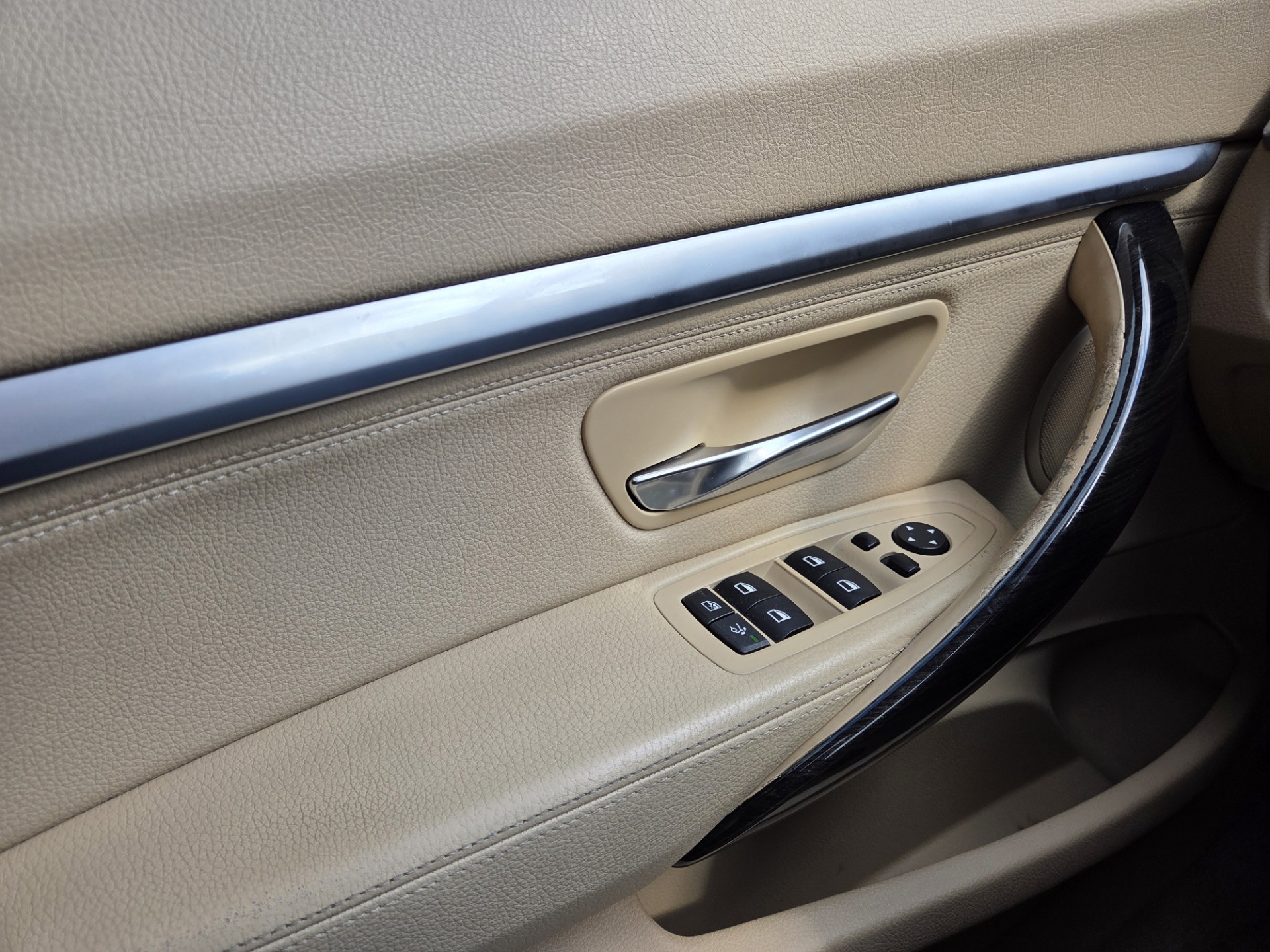 Foto van BMW 320i