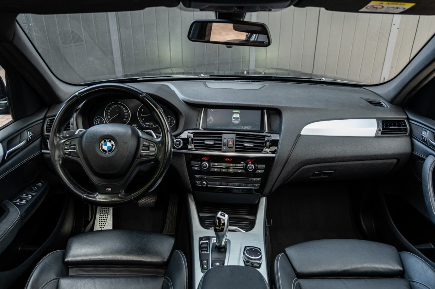 Foto van BMW X3 Xdrive20i