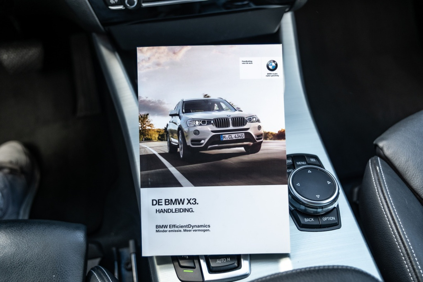 Foto van BMW X3 Xdrive20i
