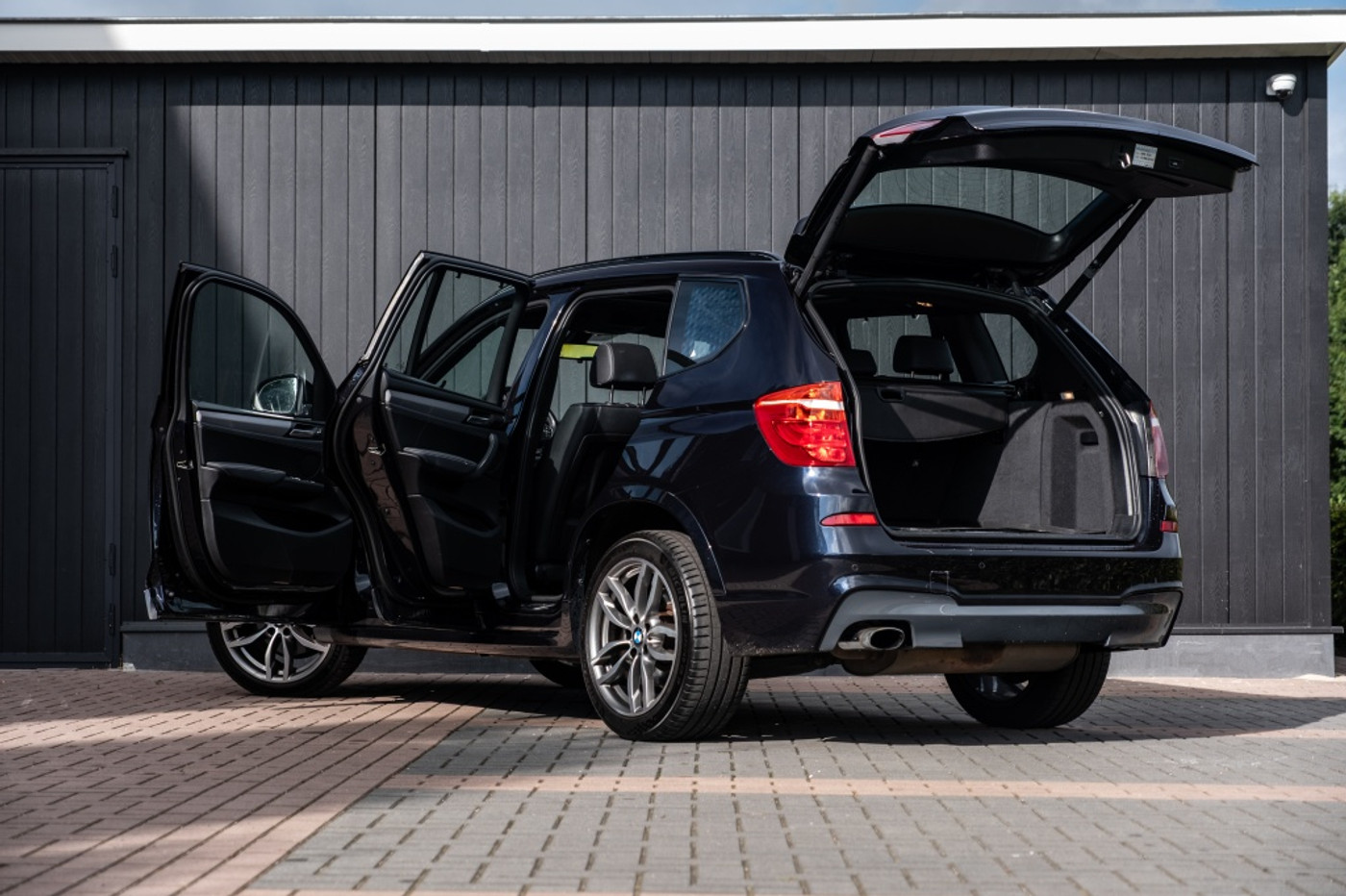 Foto van BMW X3 Xdrive20i