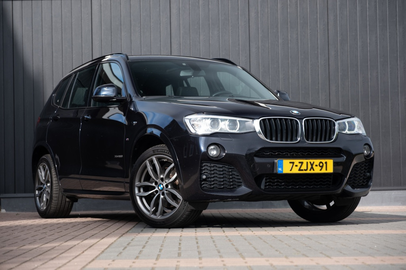 Foto van BMW X3 Xdrive20i