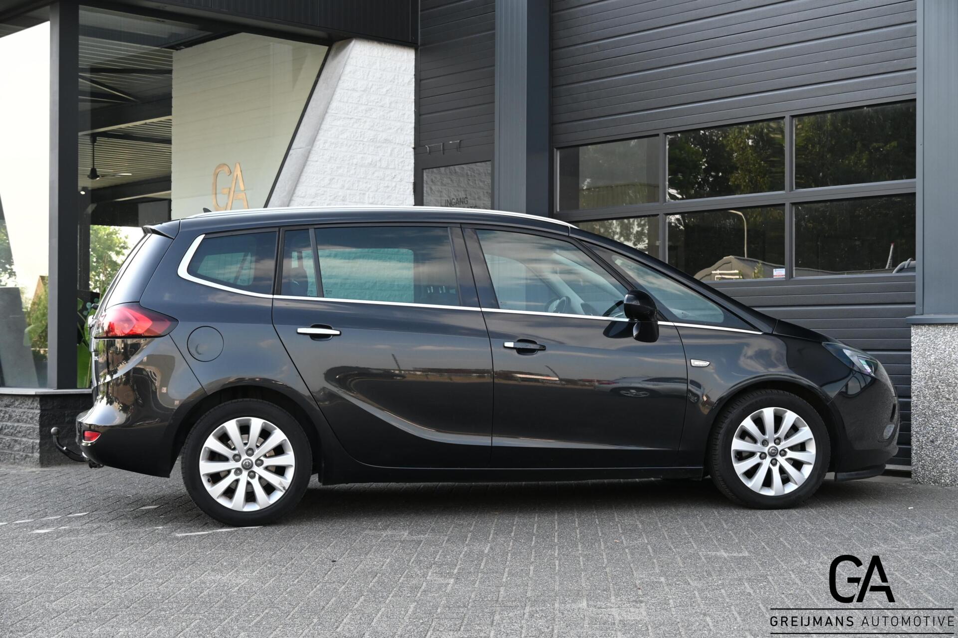 Foto van Opel Zafira Tourer