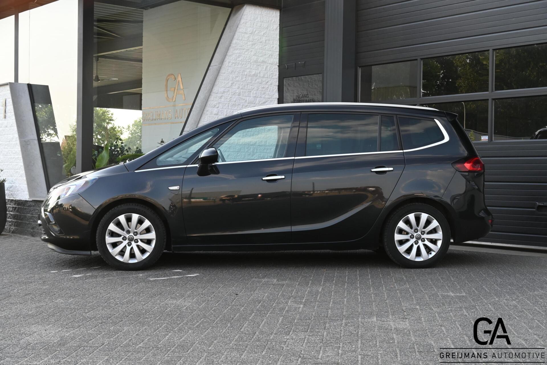 Foto van Opel Zafira Tourer