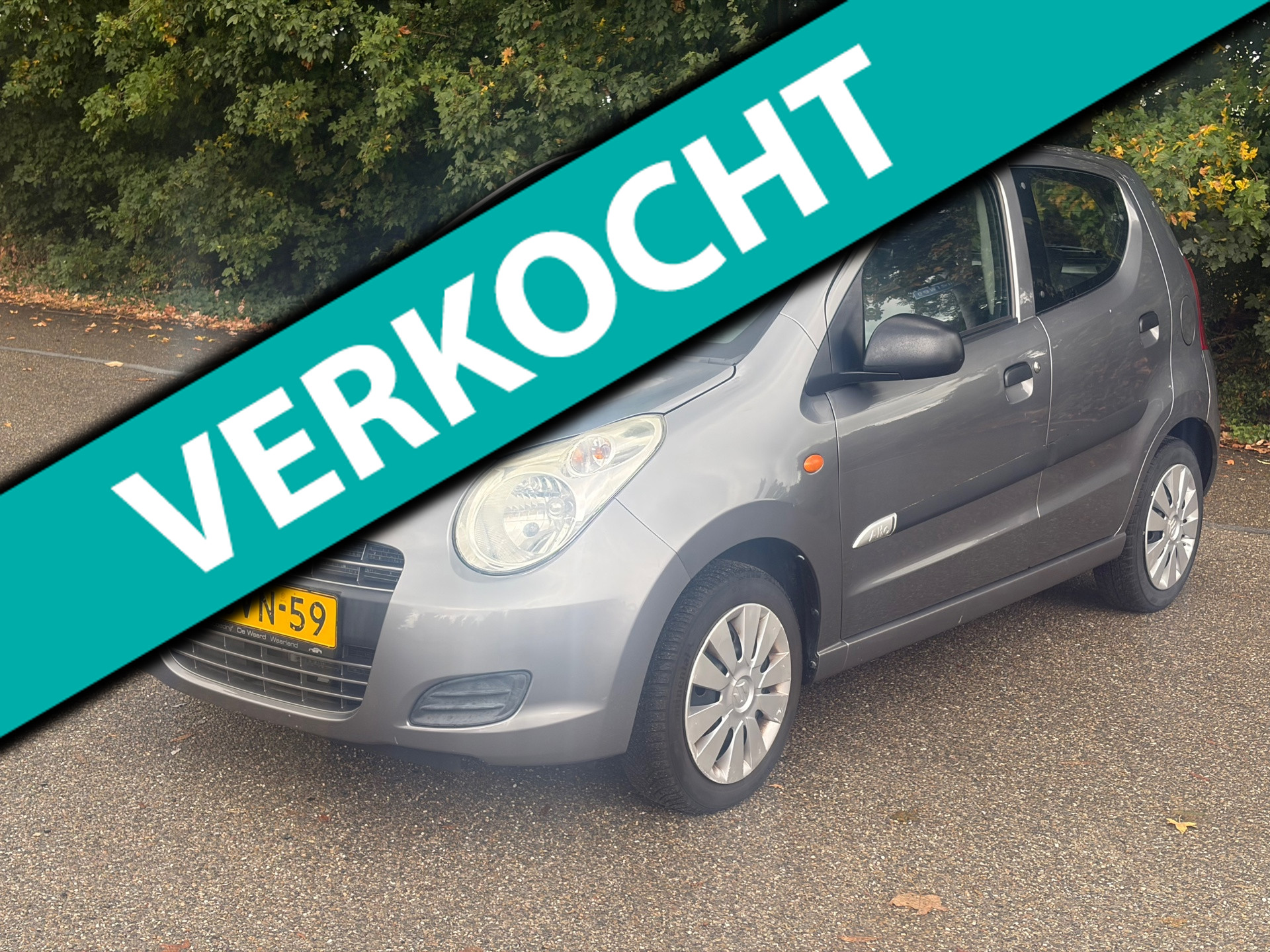 Suzuki Alto 1.0 Comfort EASSS Airco! 120DKM! NAP! BOEKJES! 2013 - voorkant